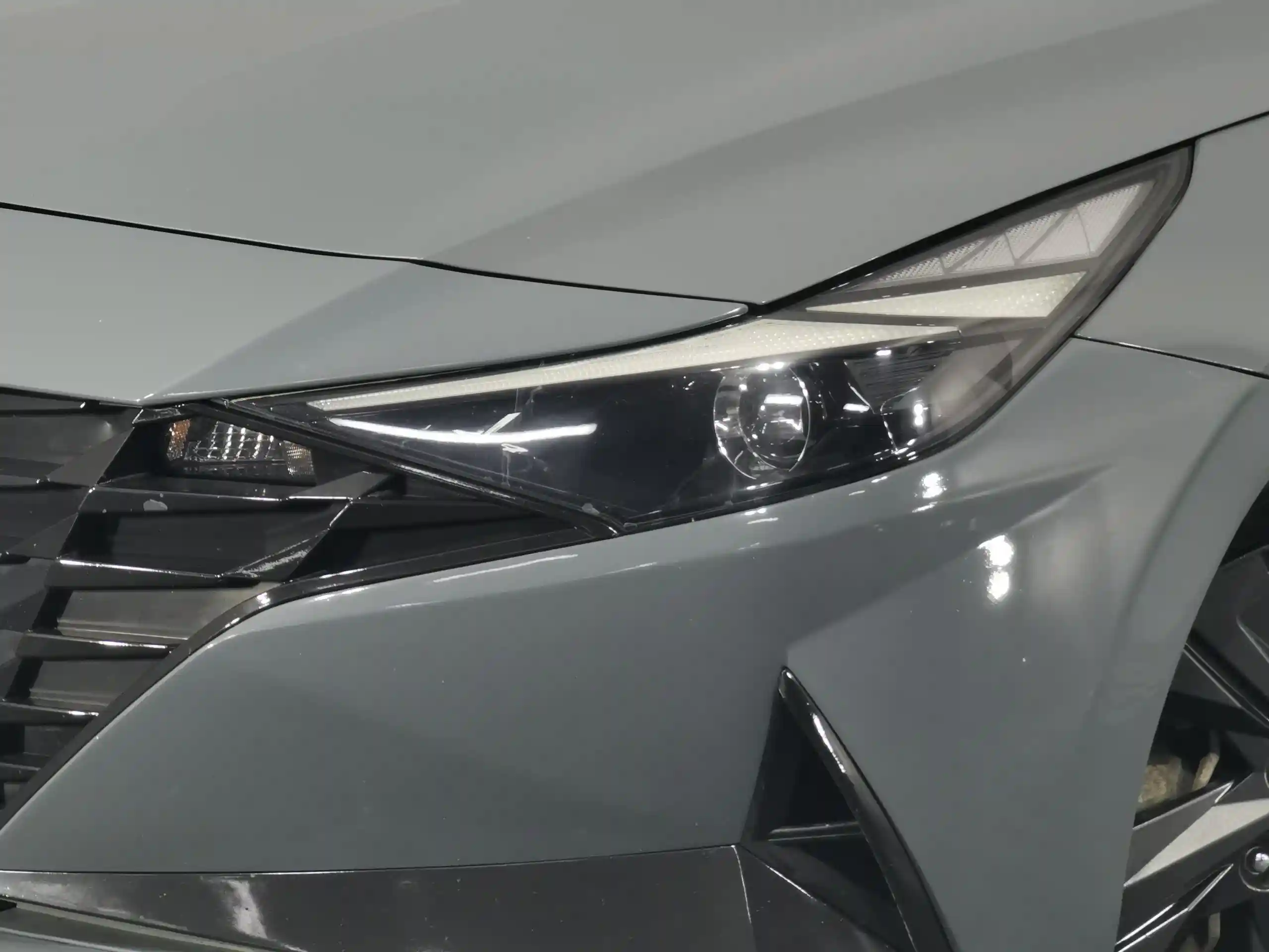 Hyundai Elantra 2023
