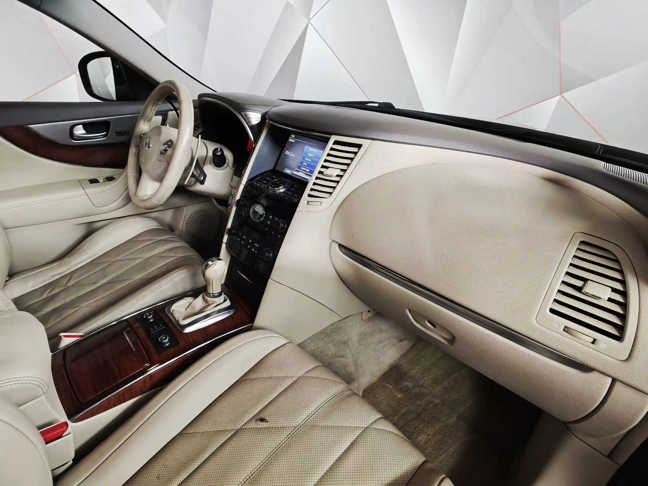 Infiniti FX-Series 2011