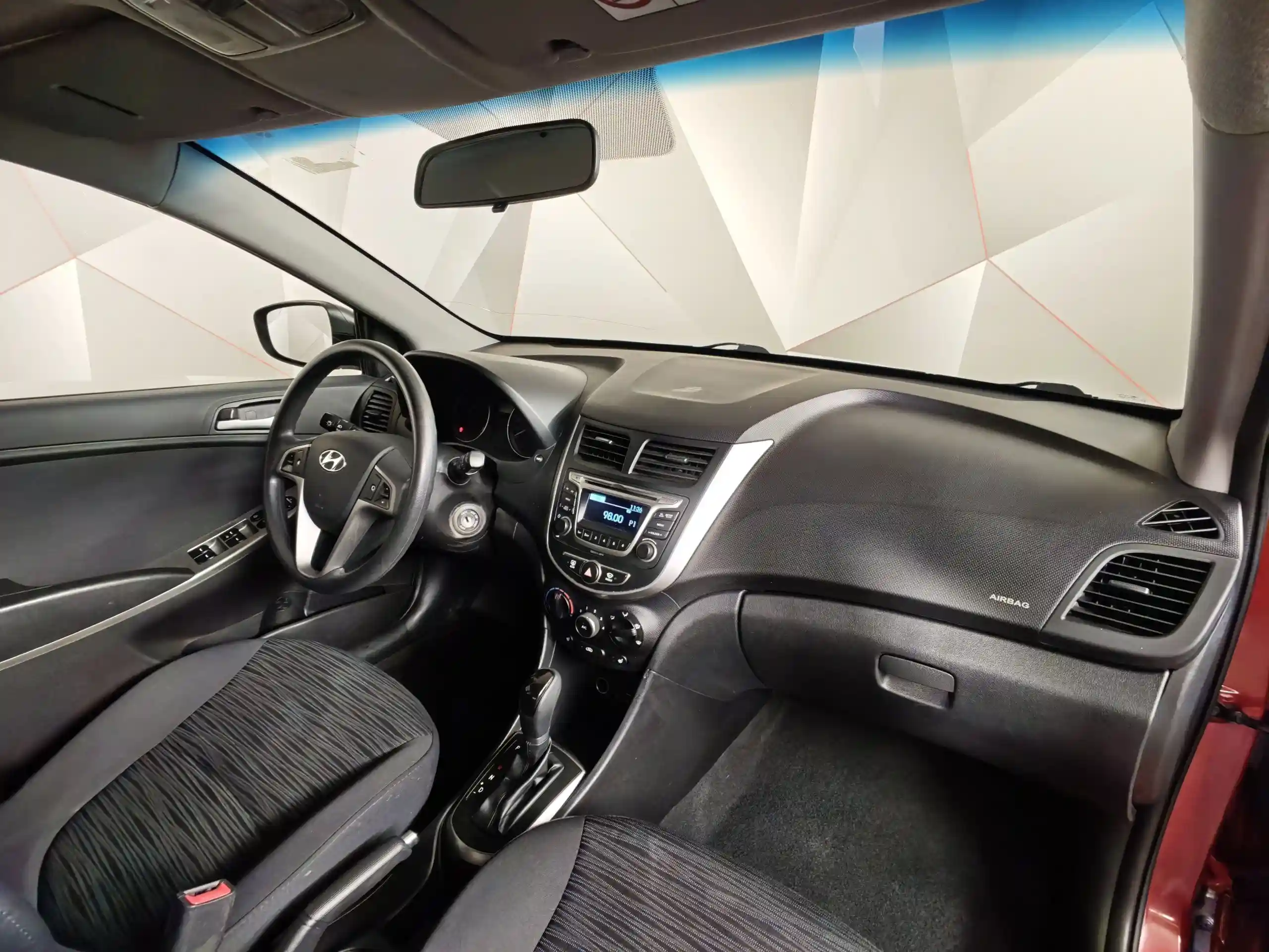 Hyundai Solaris 2014