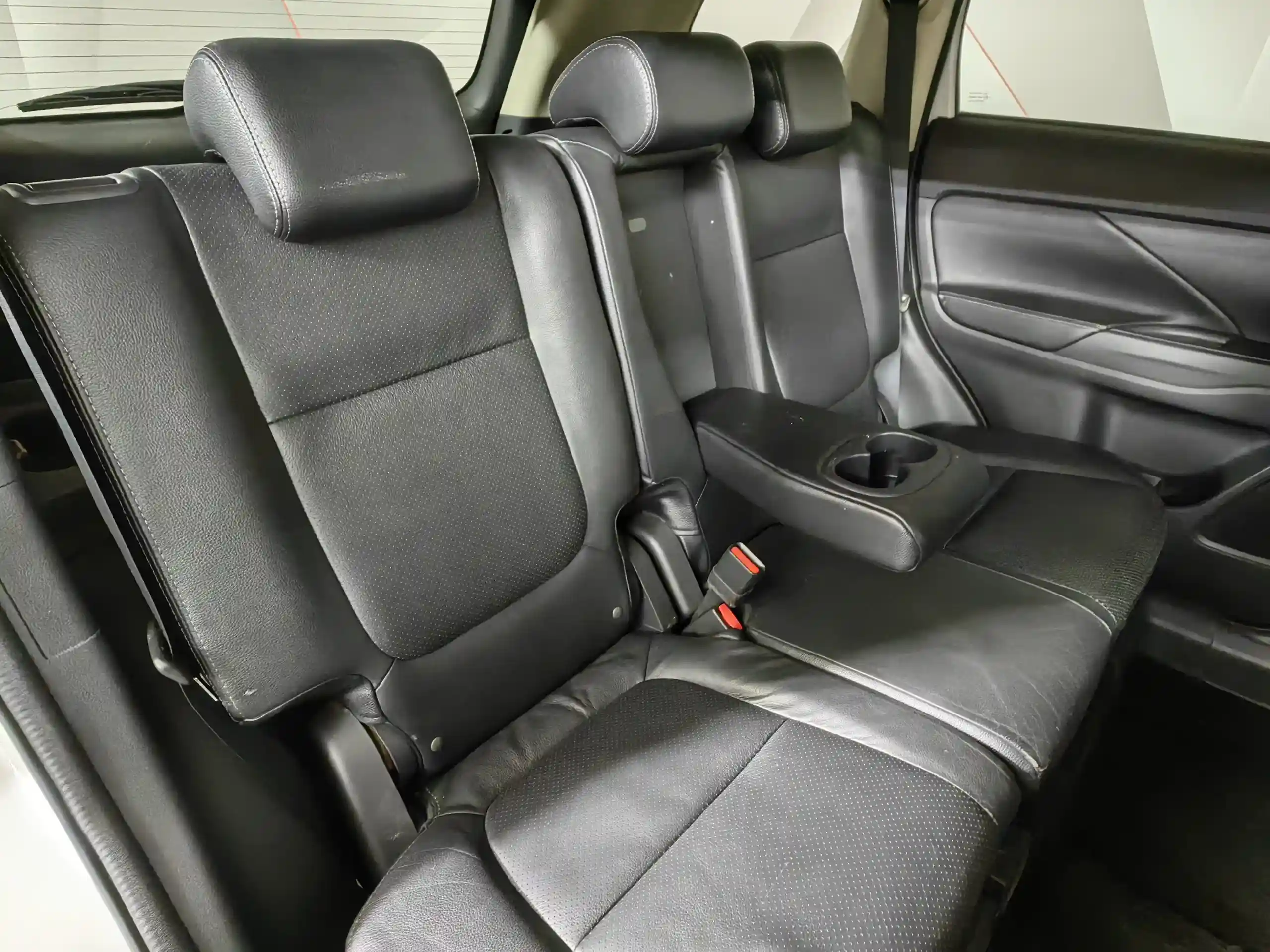 Mitsubishi Outlander 2015