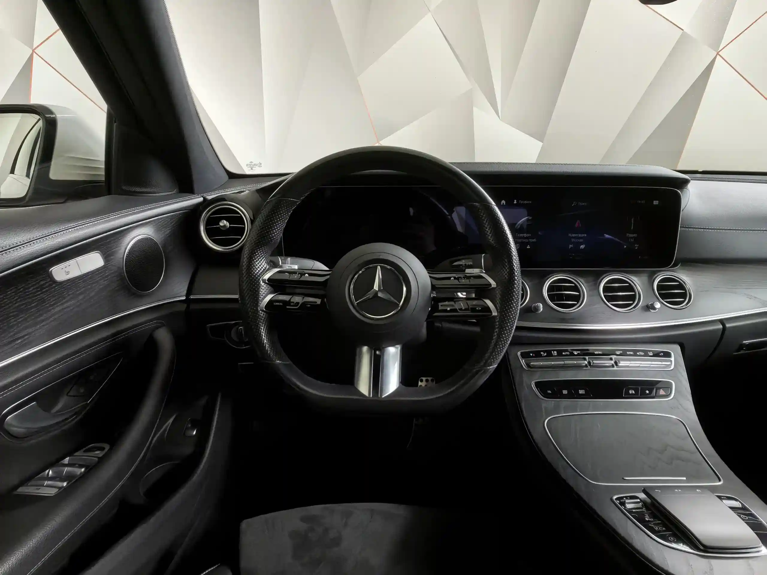 Mercedes-Benz E-Класс 2021