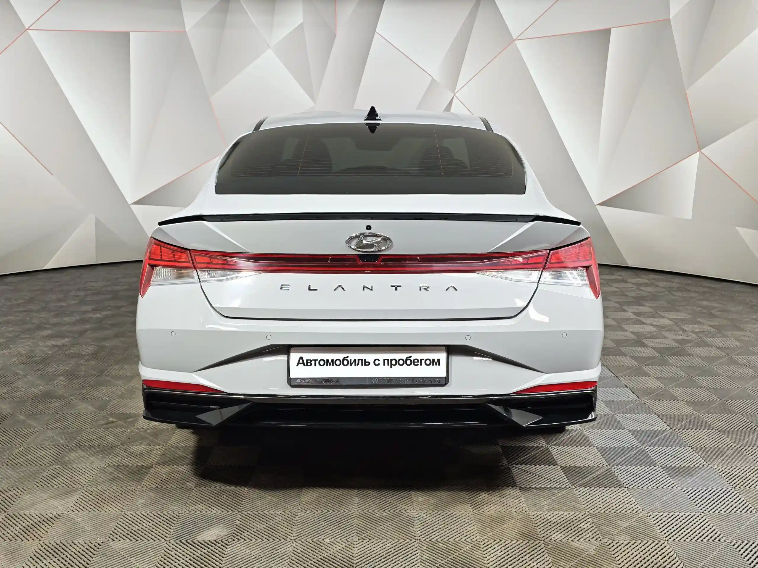 Hyundai Elantra 2022