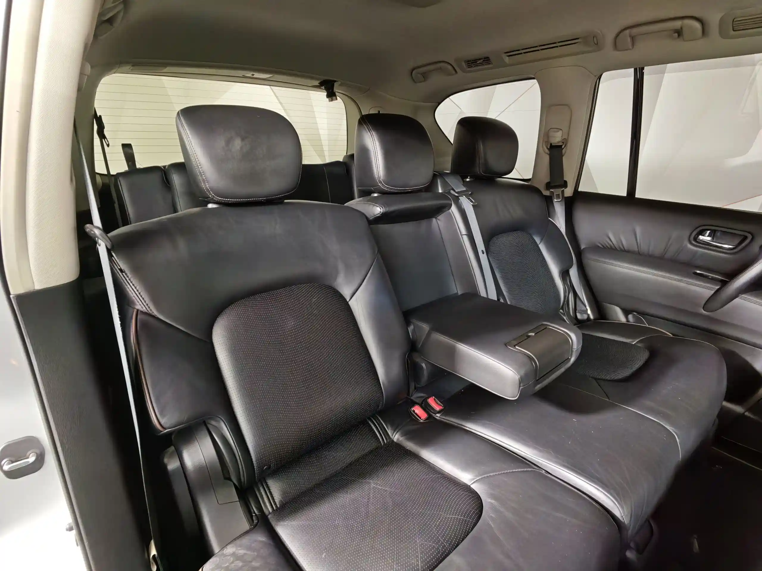 Nissan Patrol 2011