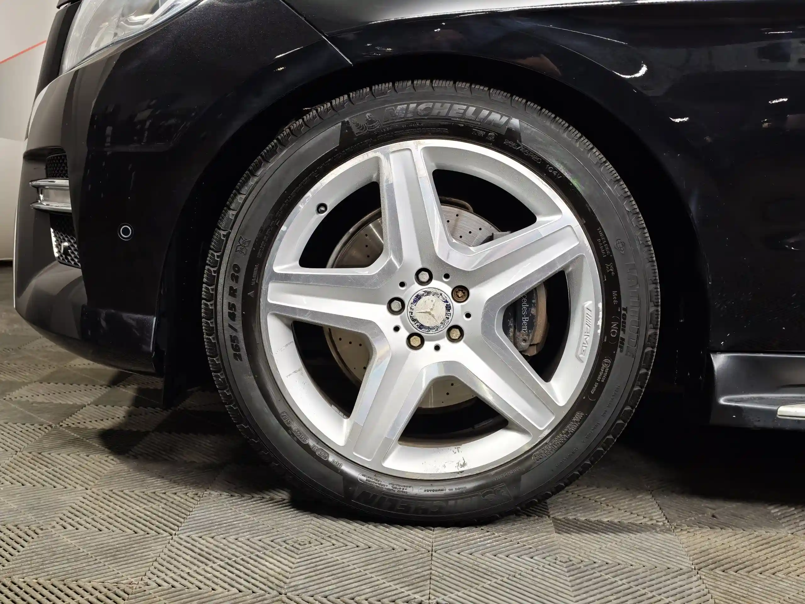 Mercedes-Benz M-Класс 2014