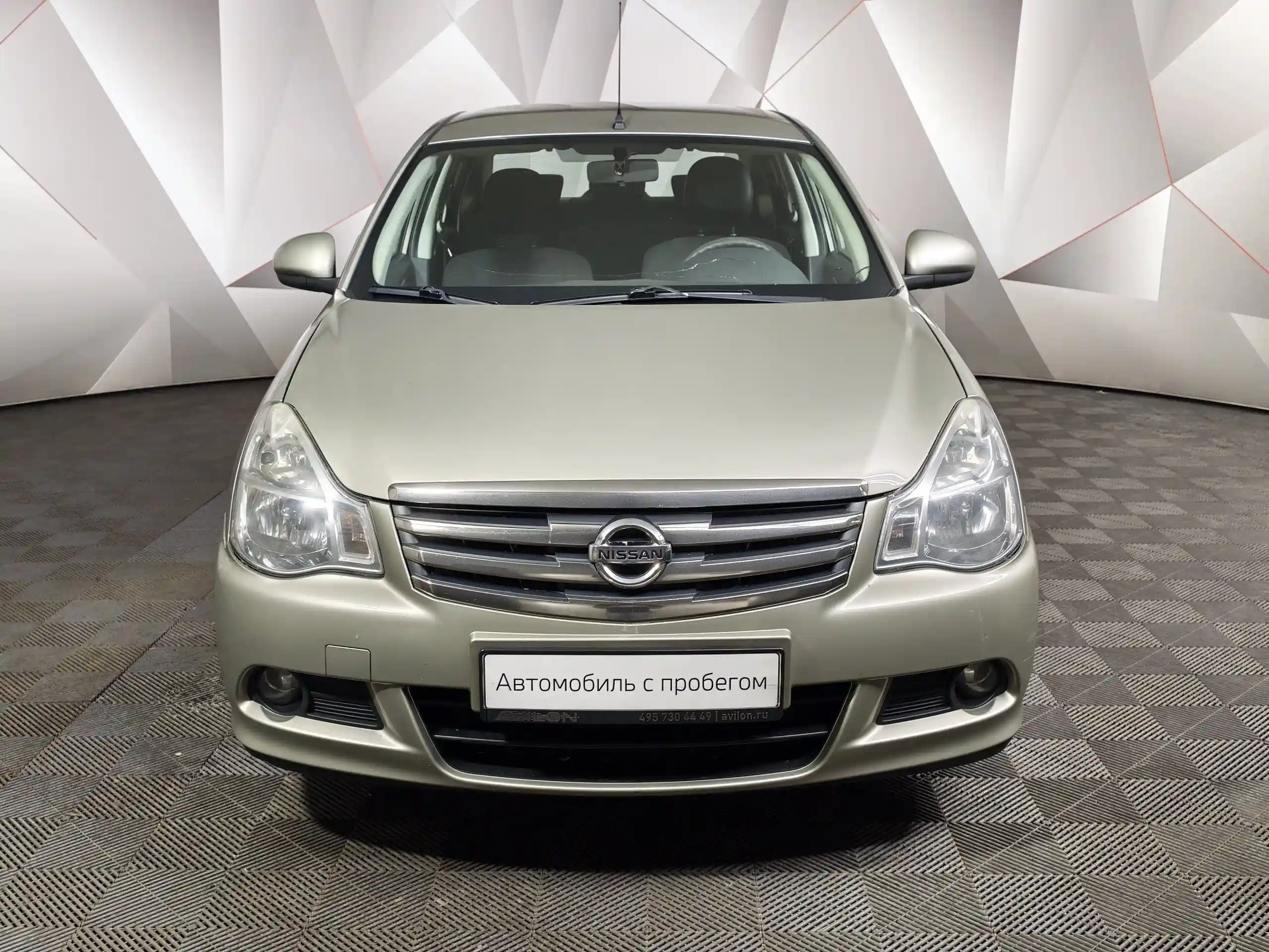 Nissan Almera 2015