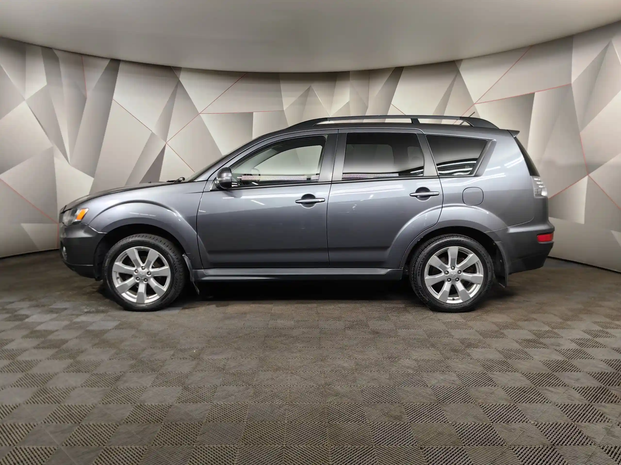 Mitsubishi Outlander 2011