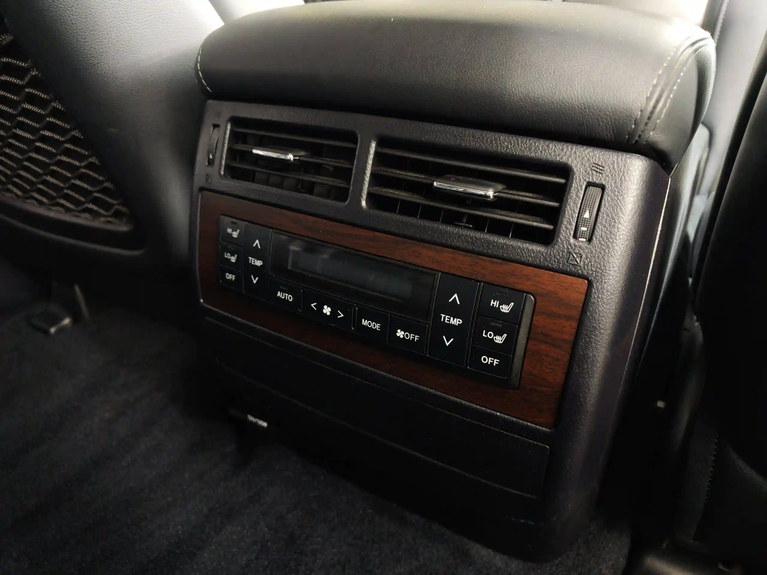 Toyota Land Cruiser 2018