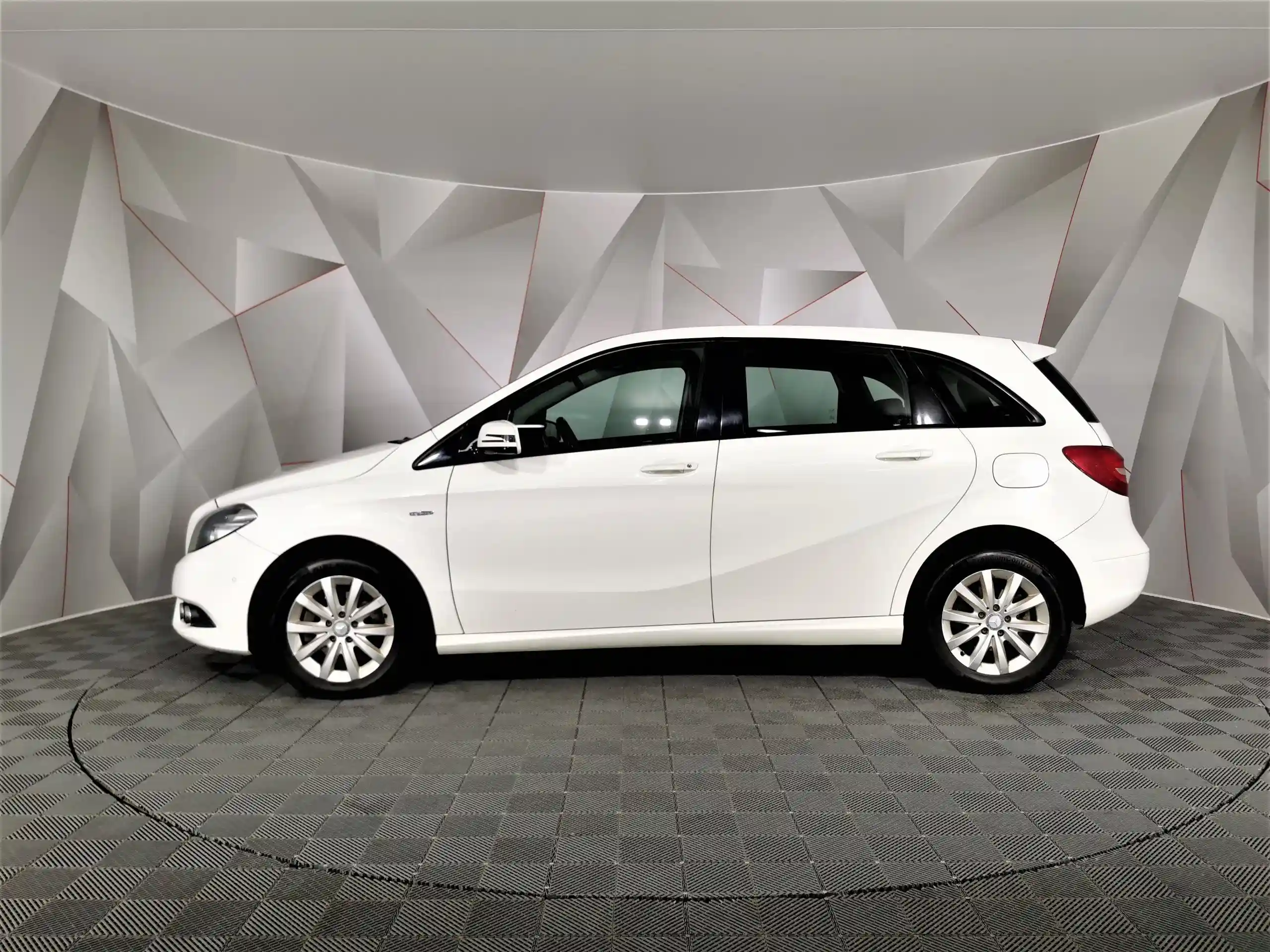 Mercedes-Benz B-Класс 2012