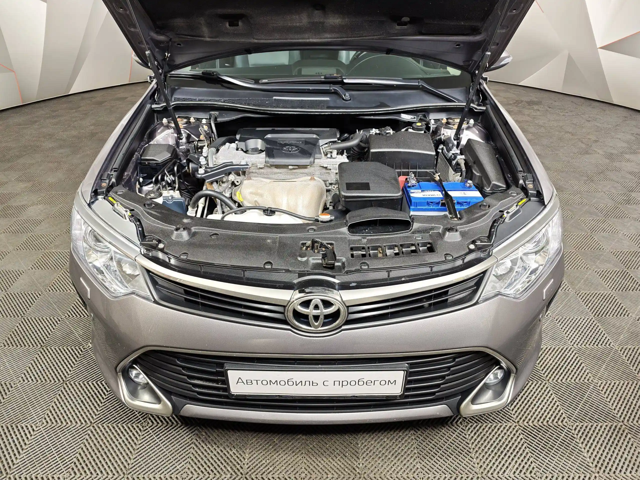 Toyota Camry 2015