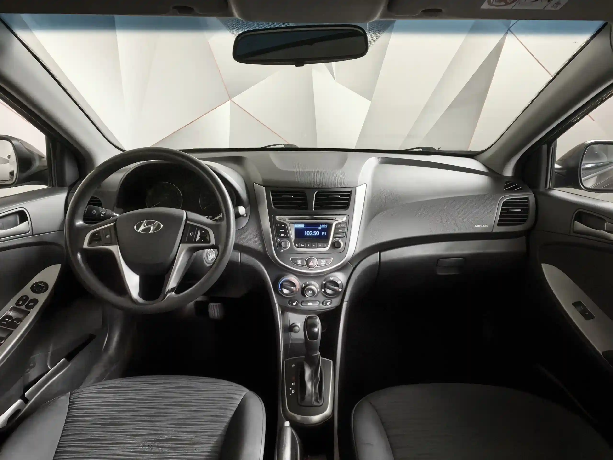 Hyundai Solaris 2016