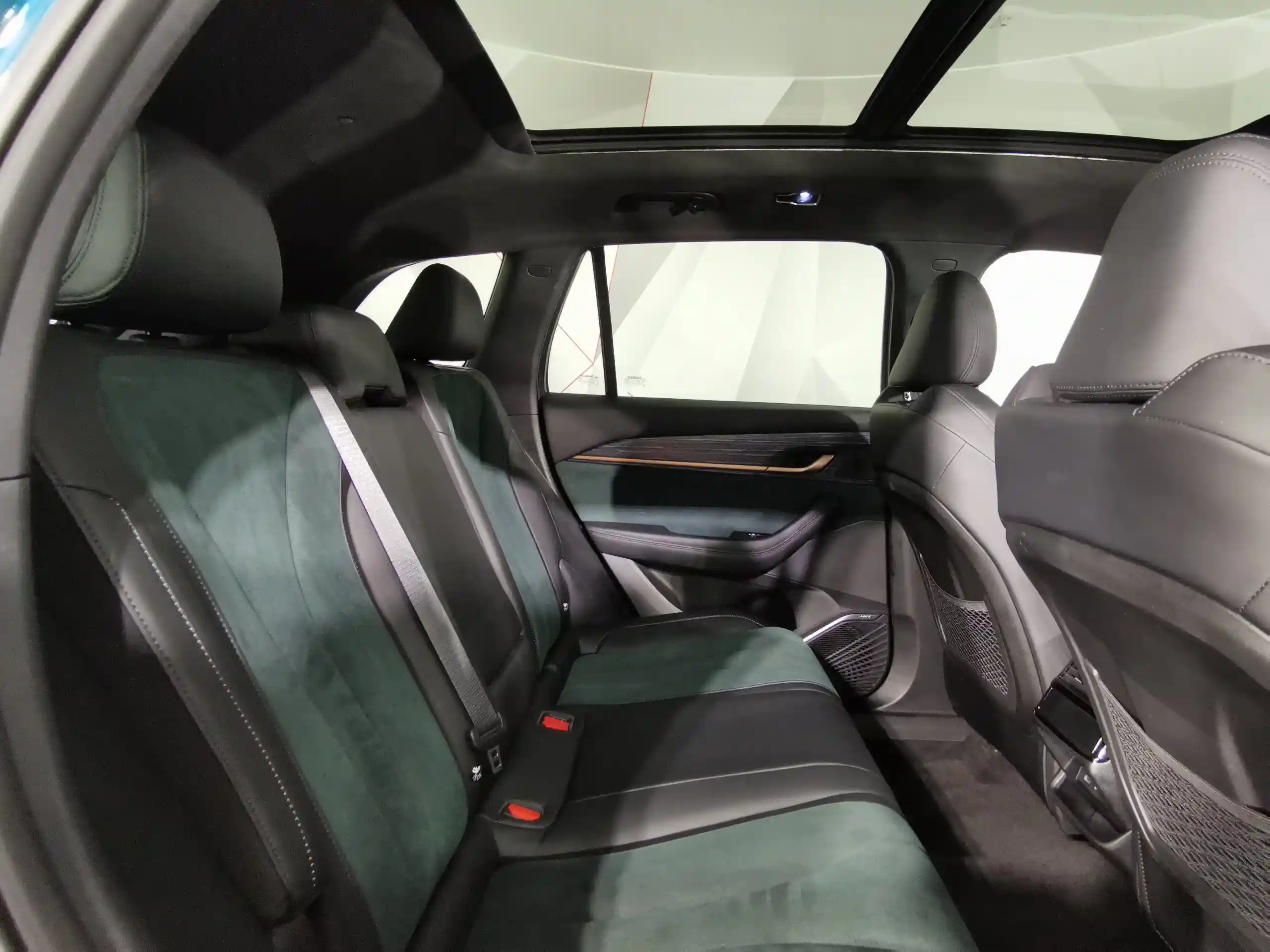 Geely Monjaro 2022