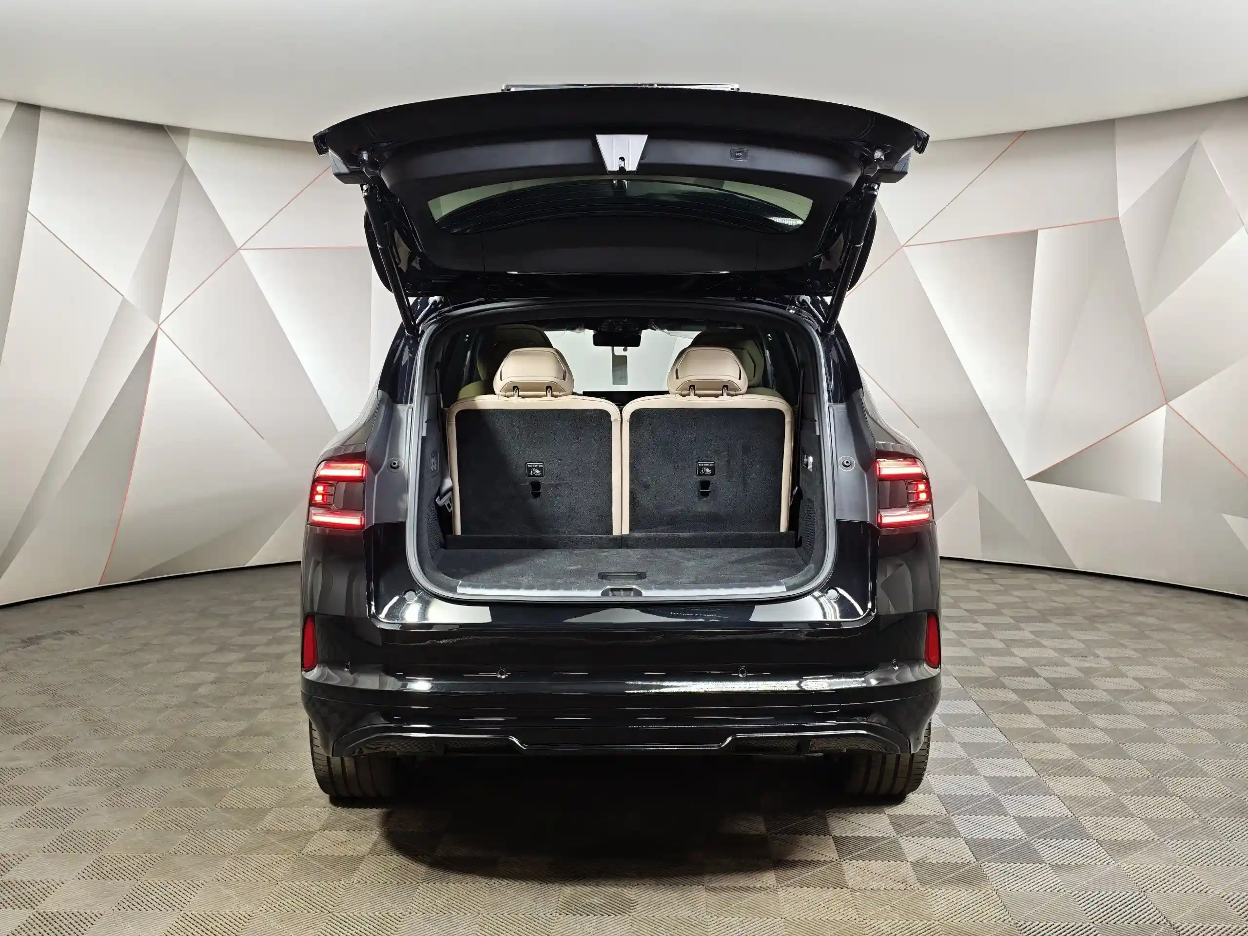 Zeekr 8X 2026