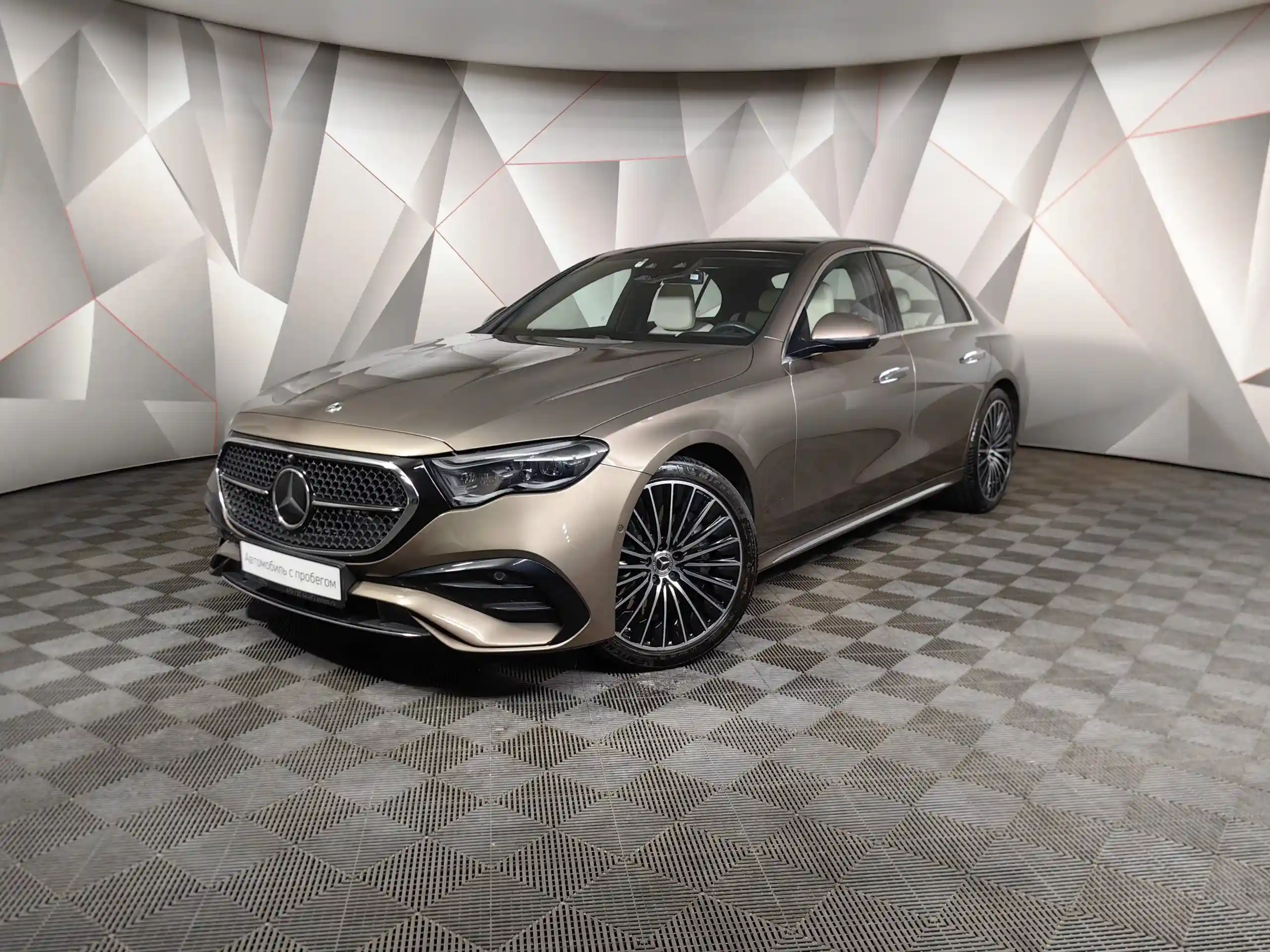 Mercedes-Benz E-Класс 2024
