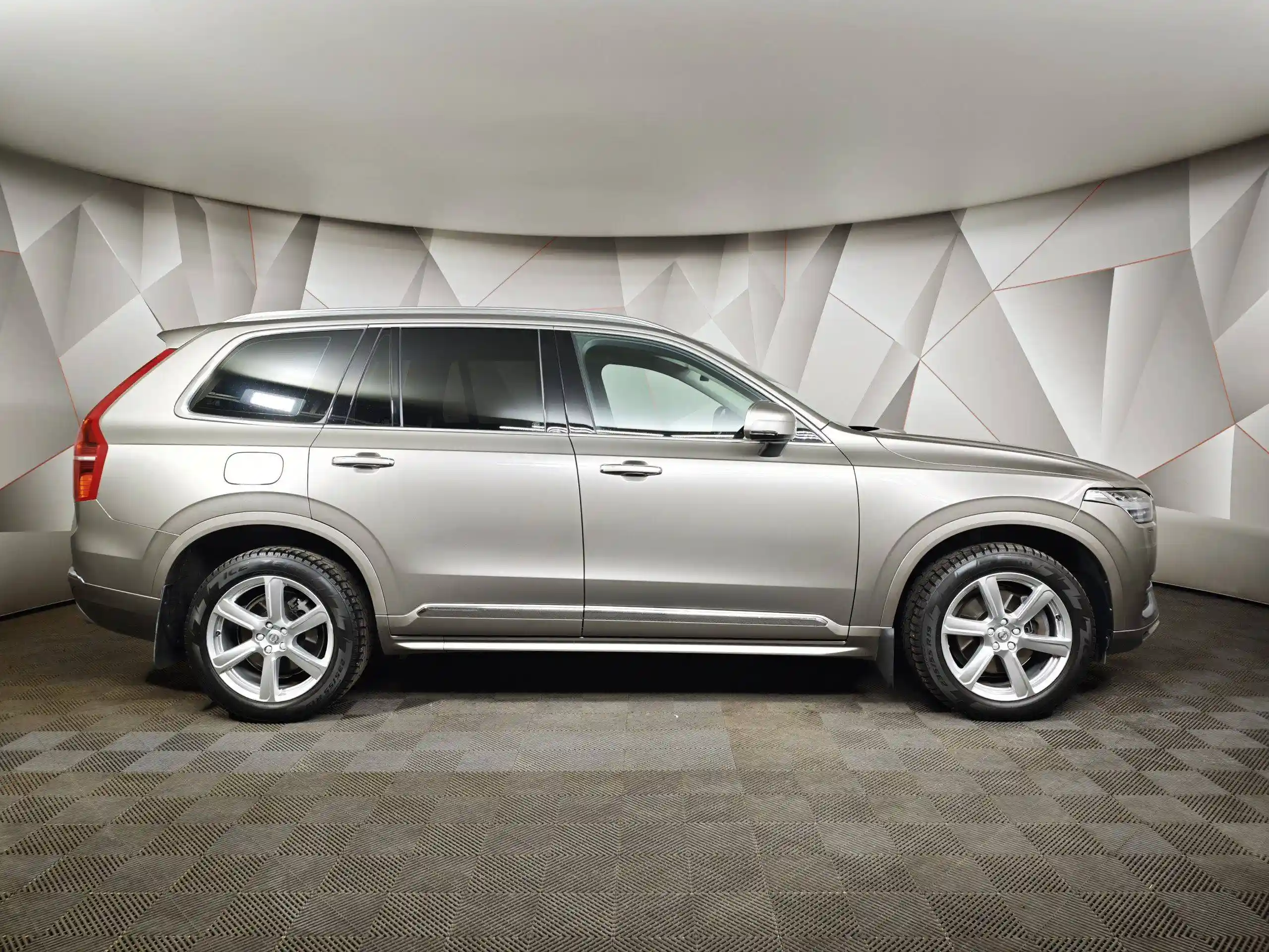 Volvo XC90 2021
