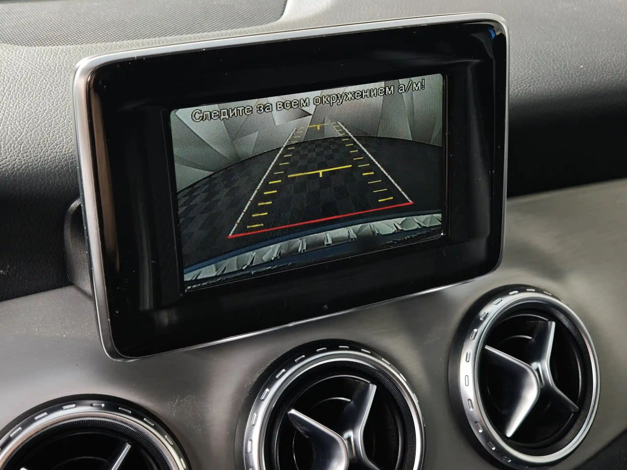 Mercedes-Benz GLA 2015