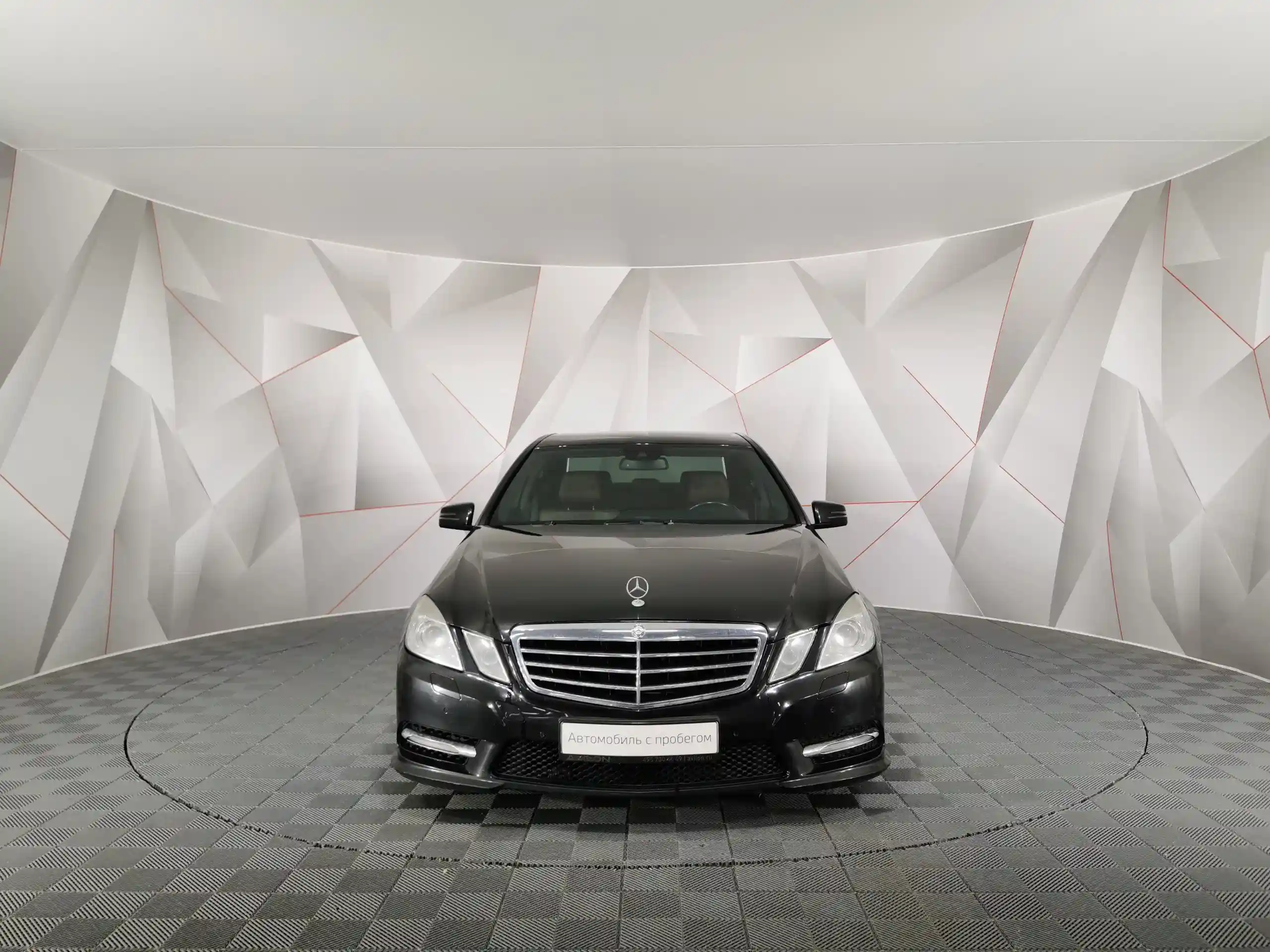 Mercedes-Benz E-Класс 2012