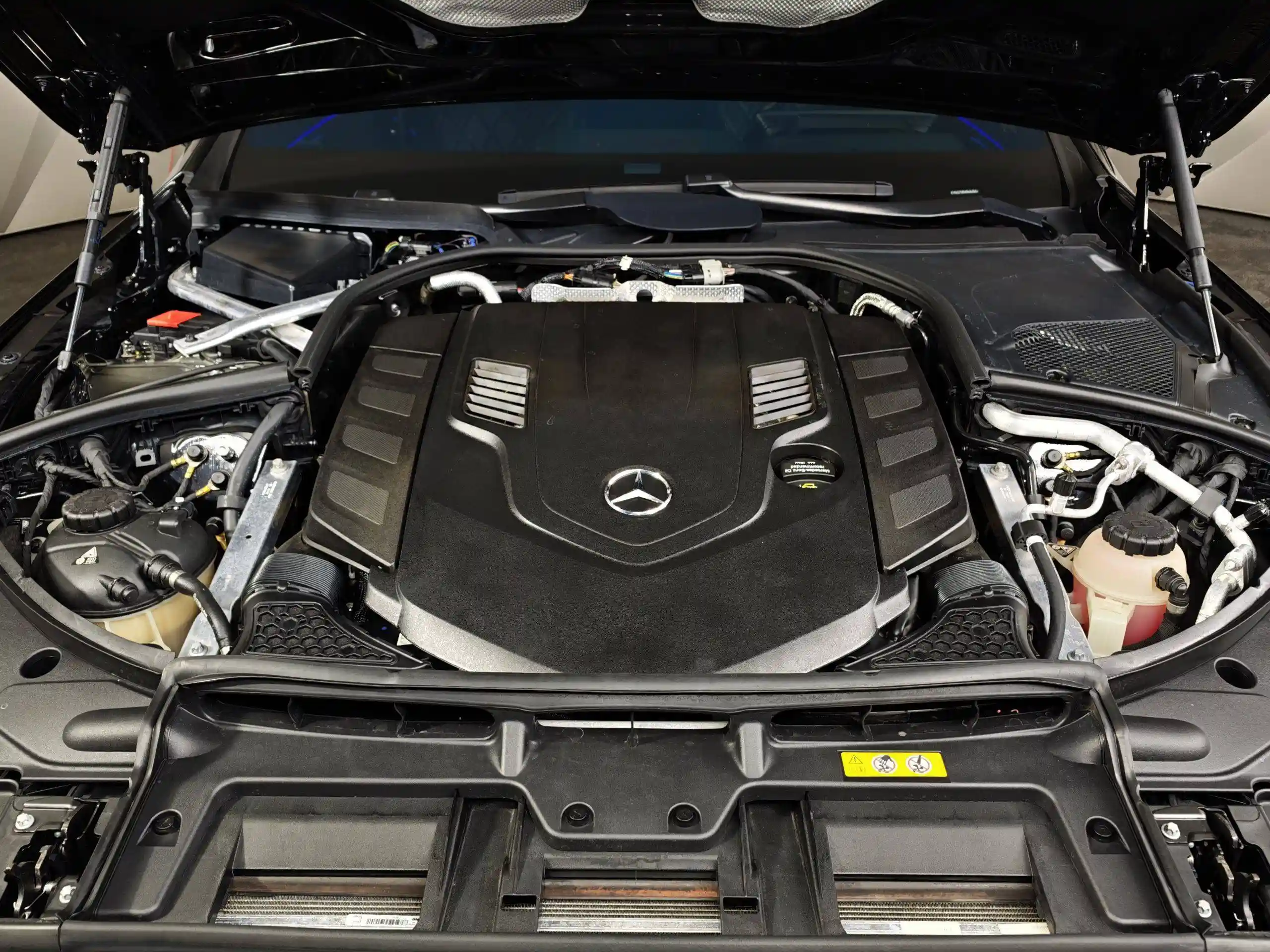 Mercedes-Benz S-Класс 2021