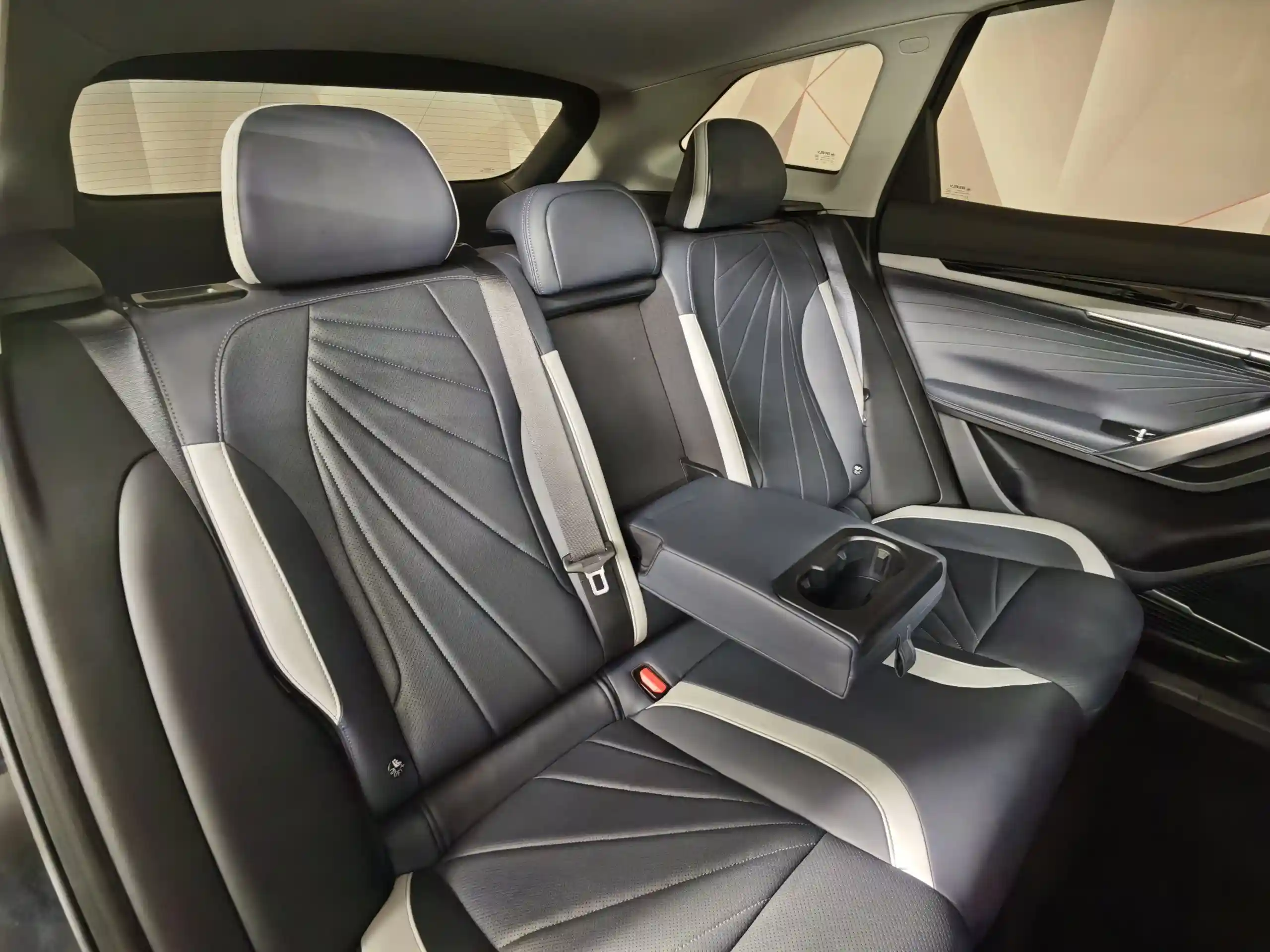 Geely Atlas 2023