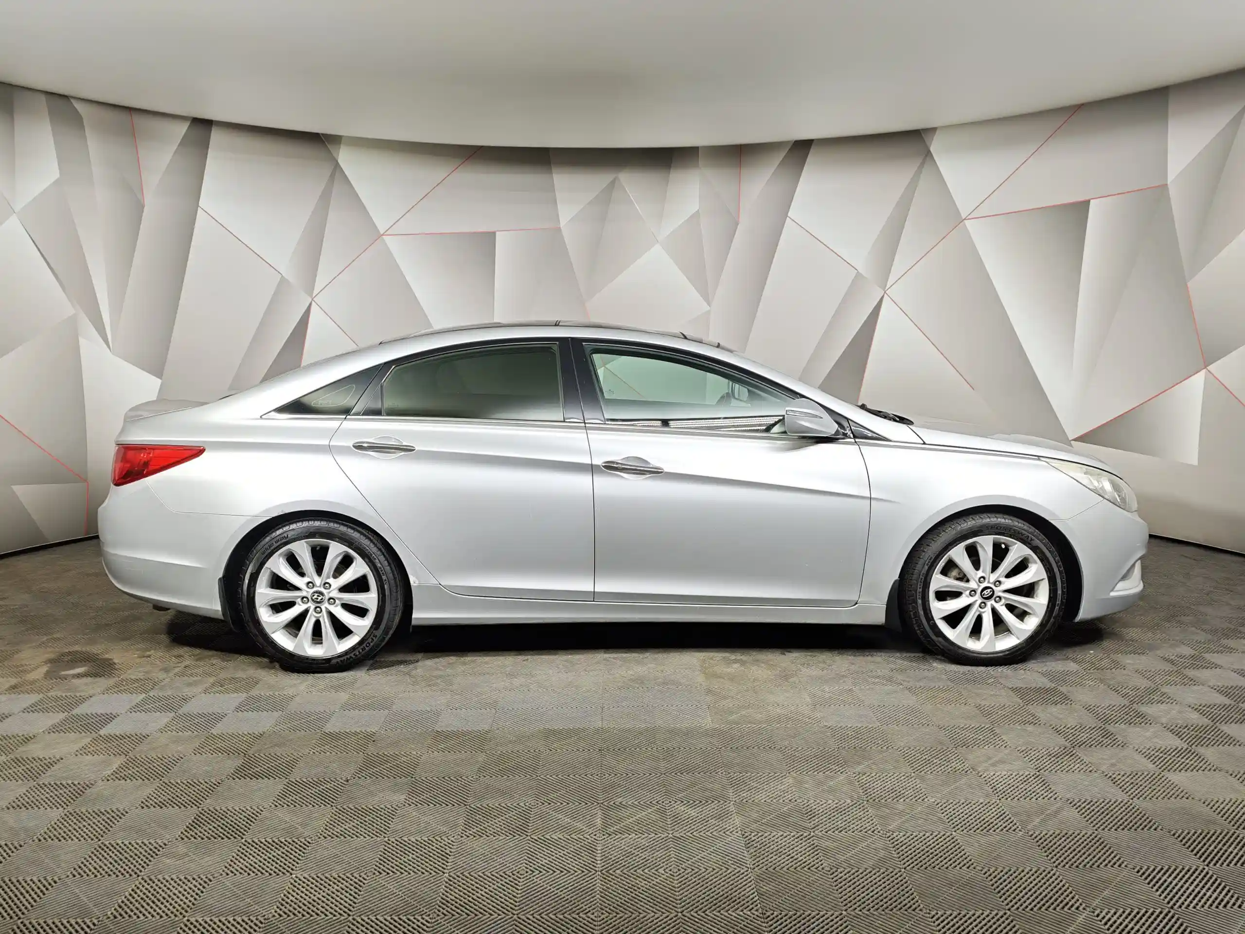 Hyundai Sonata 2011