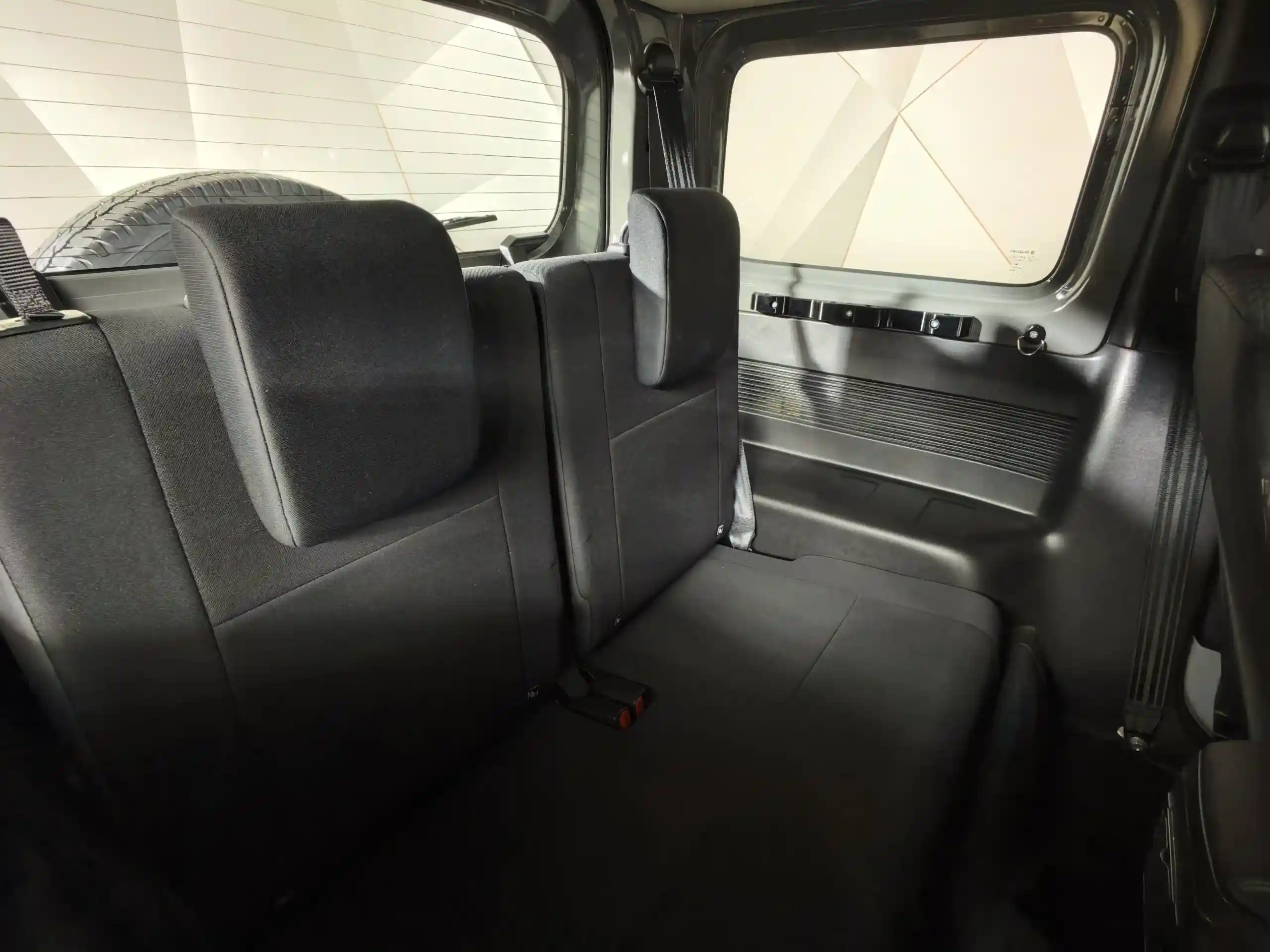 Suzuki Jimny 2024