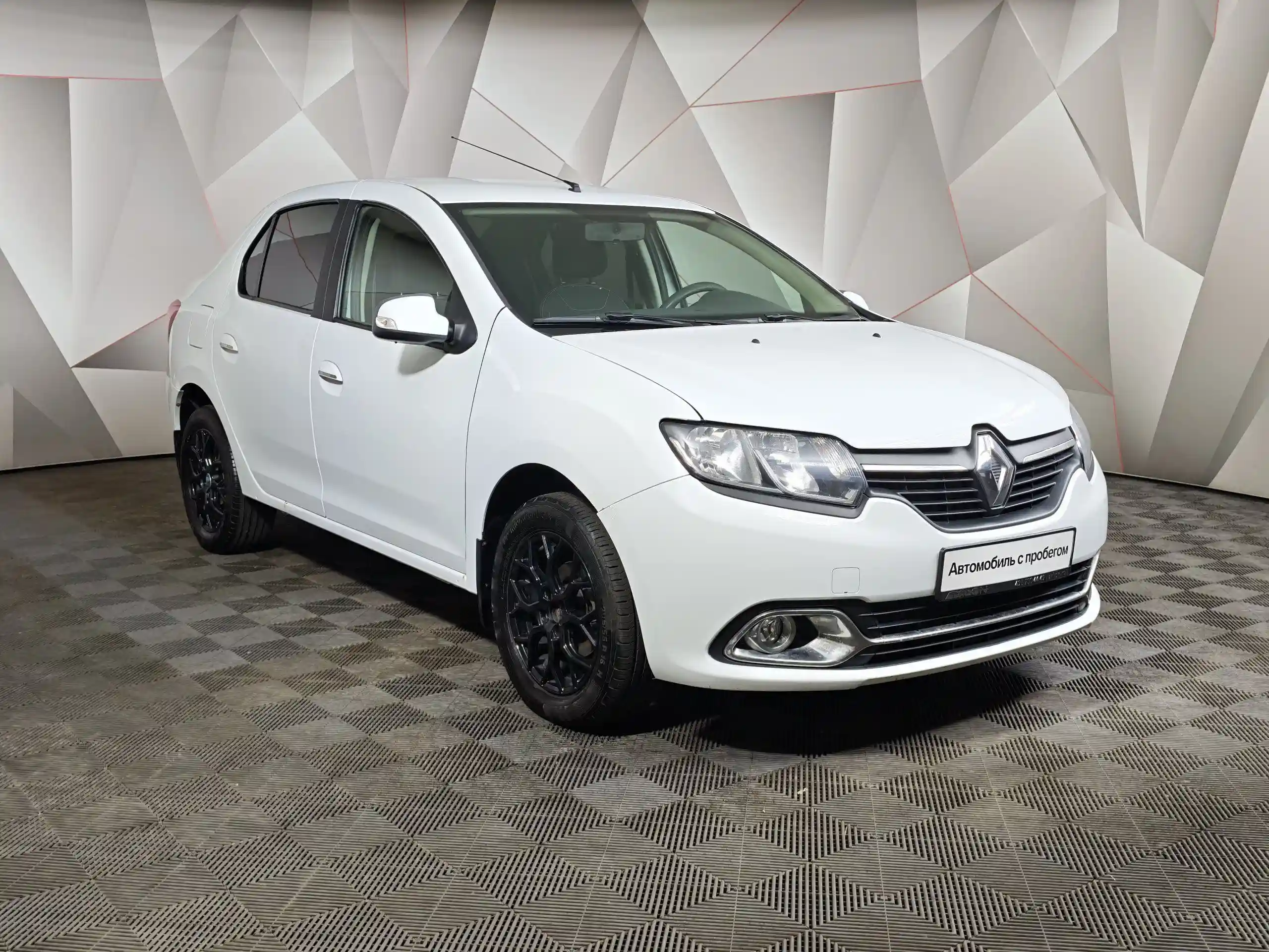 Renault Logan 2017