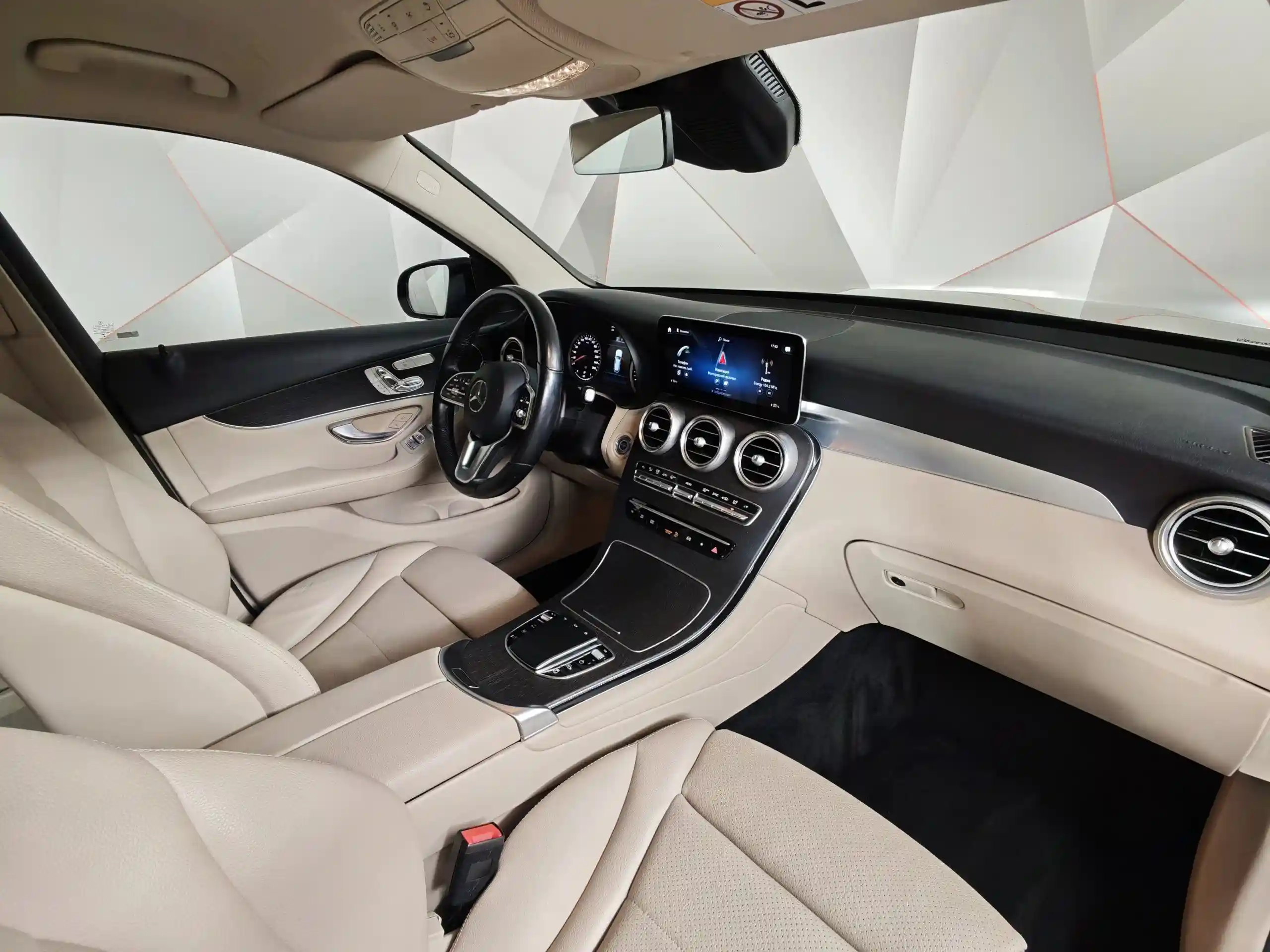 Mercedes-Benz GLC 2021