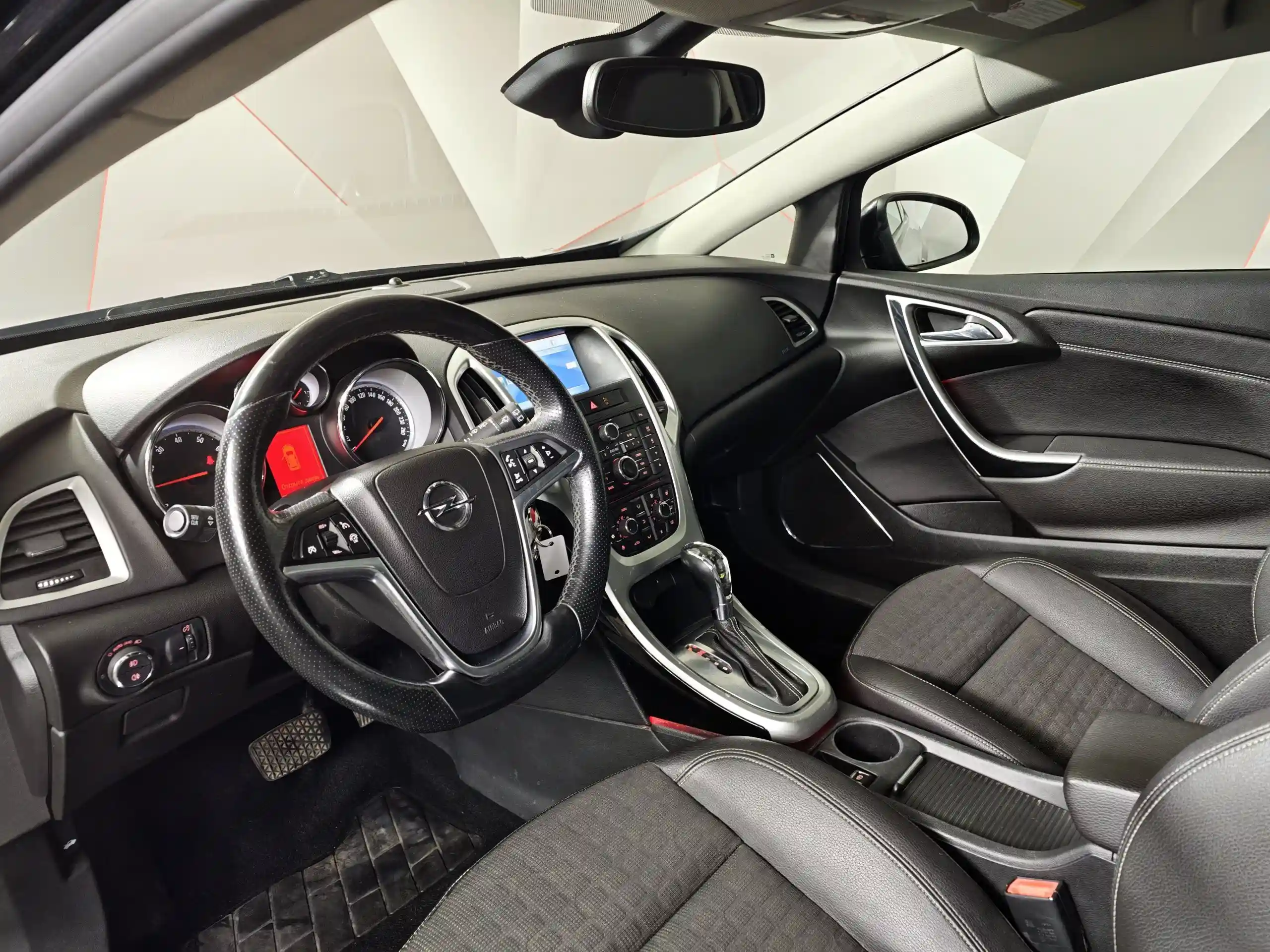 Opel Astra 2013