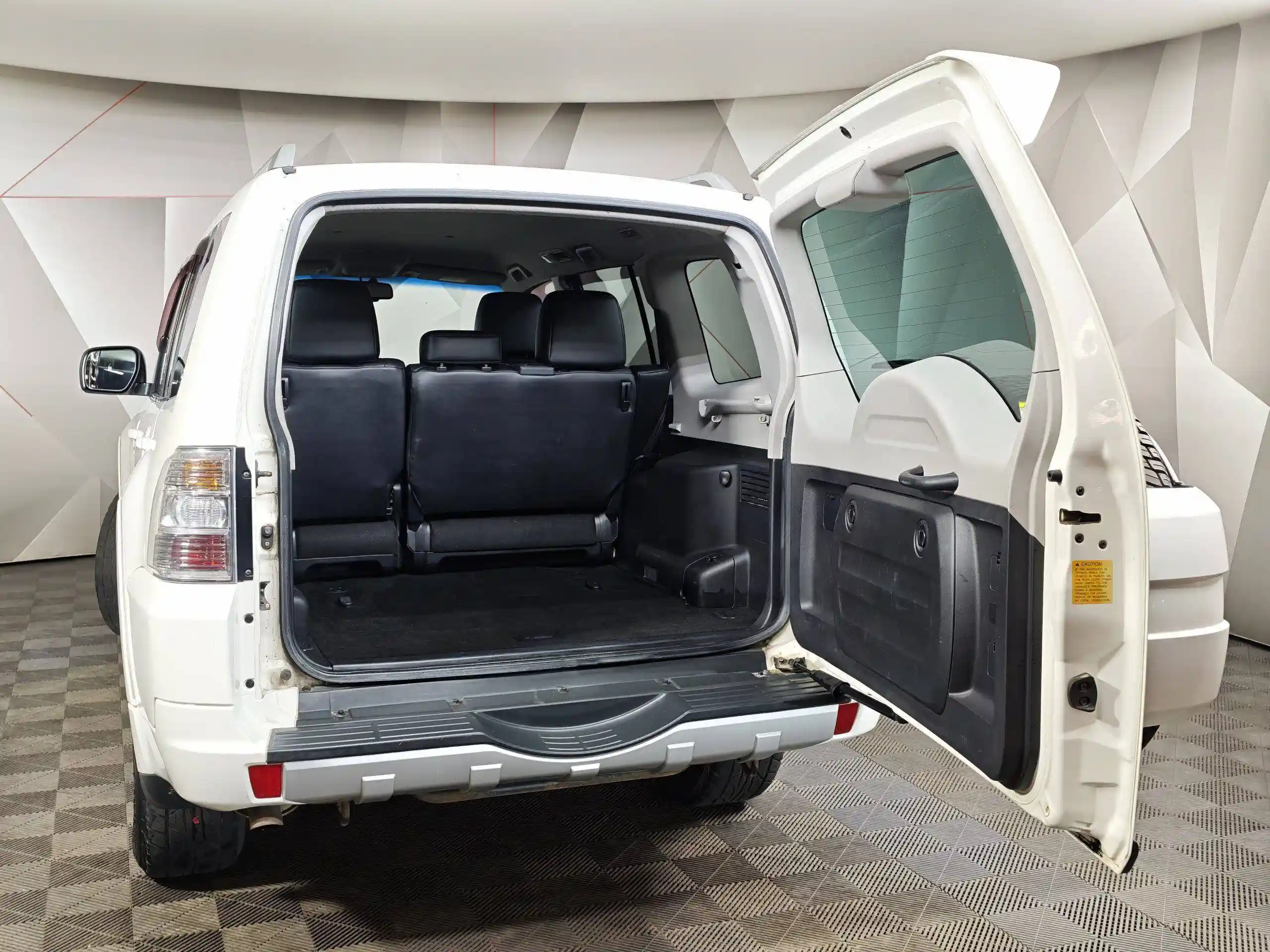 Mitsubishi Pajero 2011