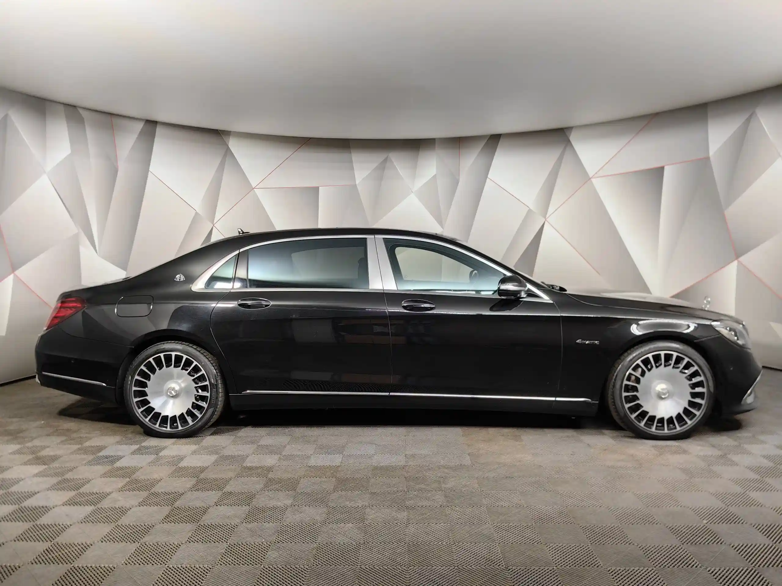 Mercedes-Benz S-Класс 2019