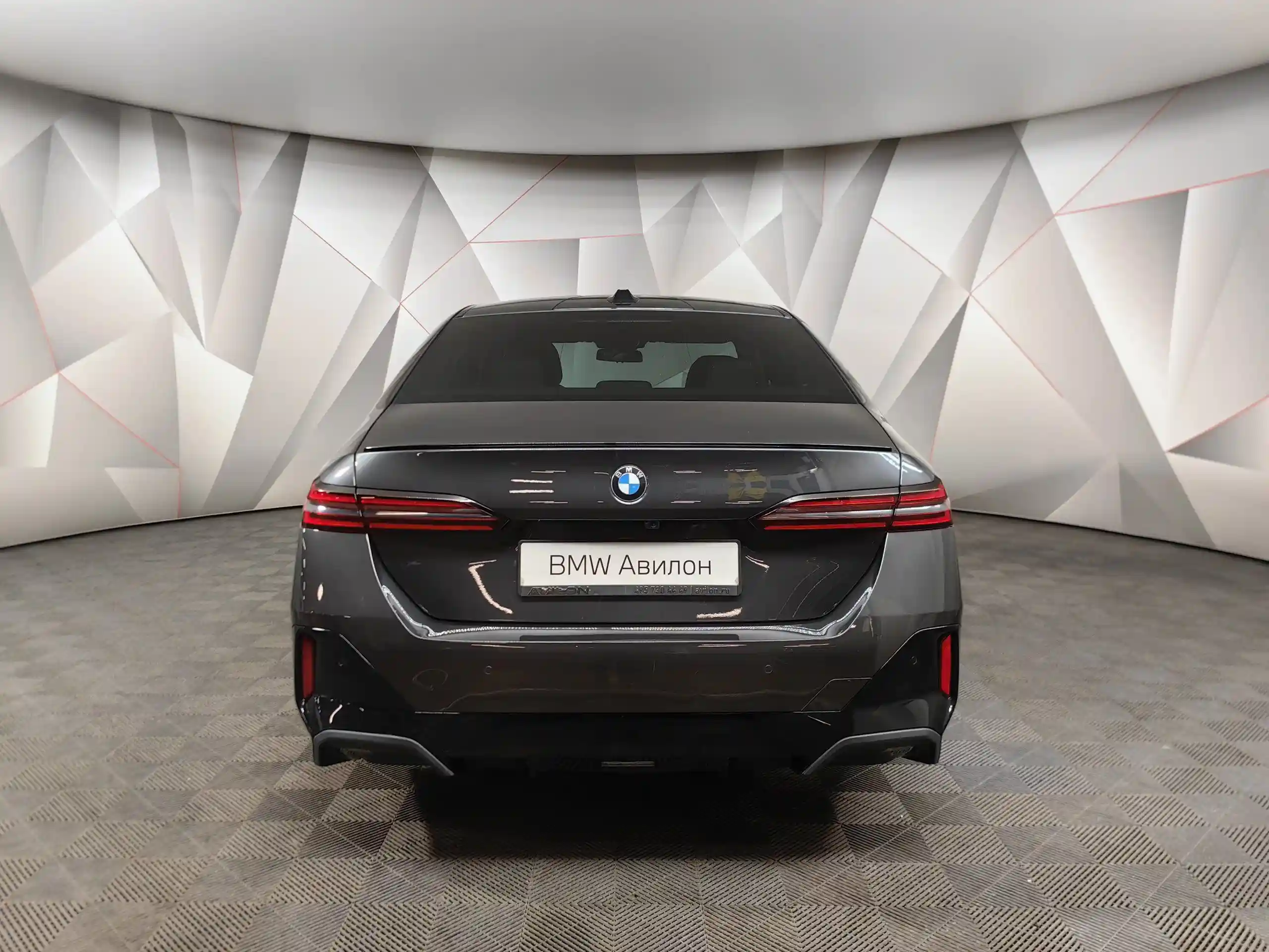 BMW 5 серия 2024