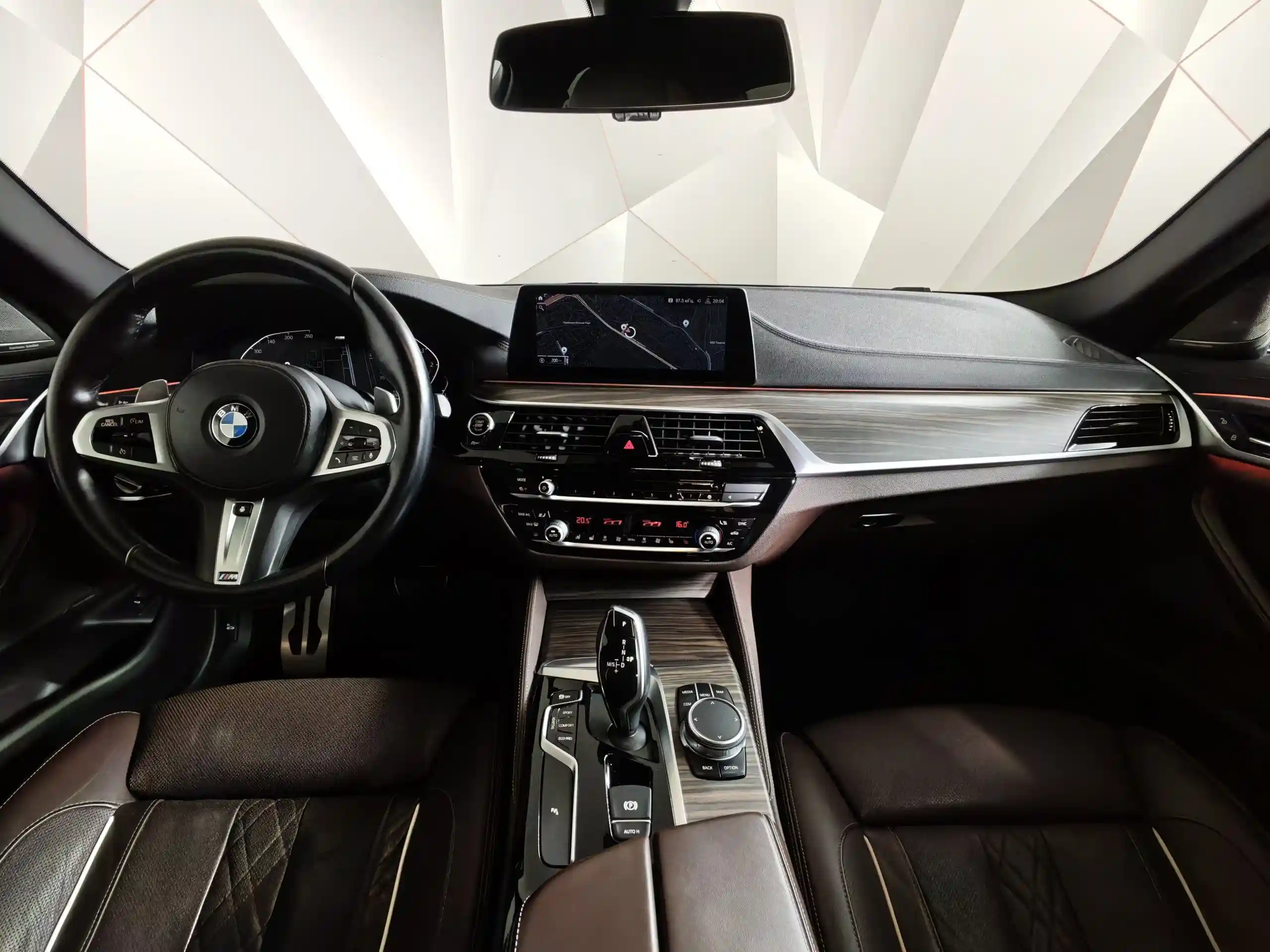 BMW 5 серия 2019