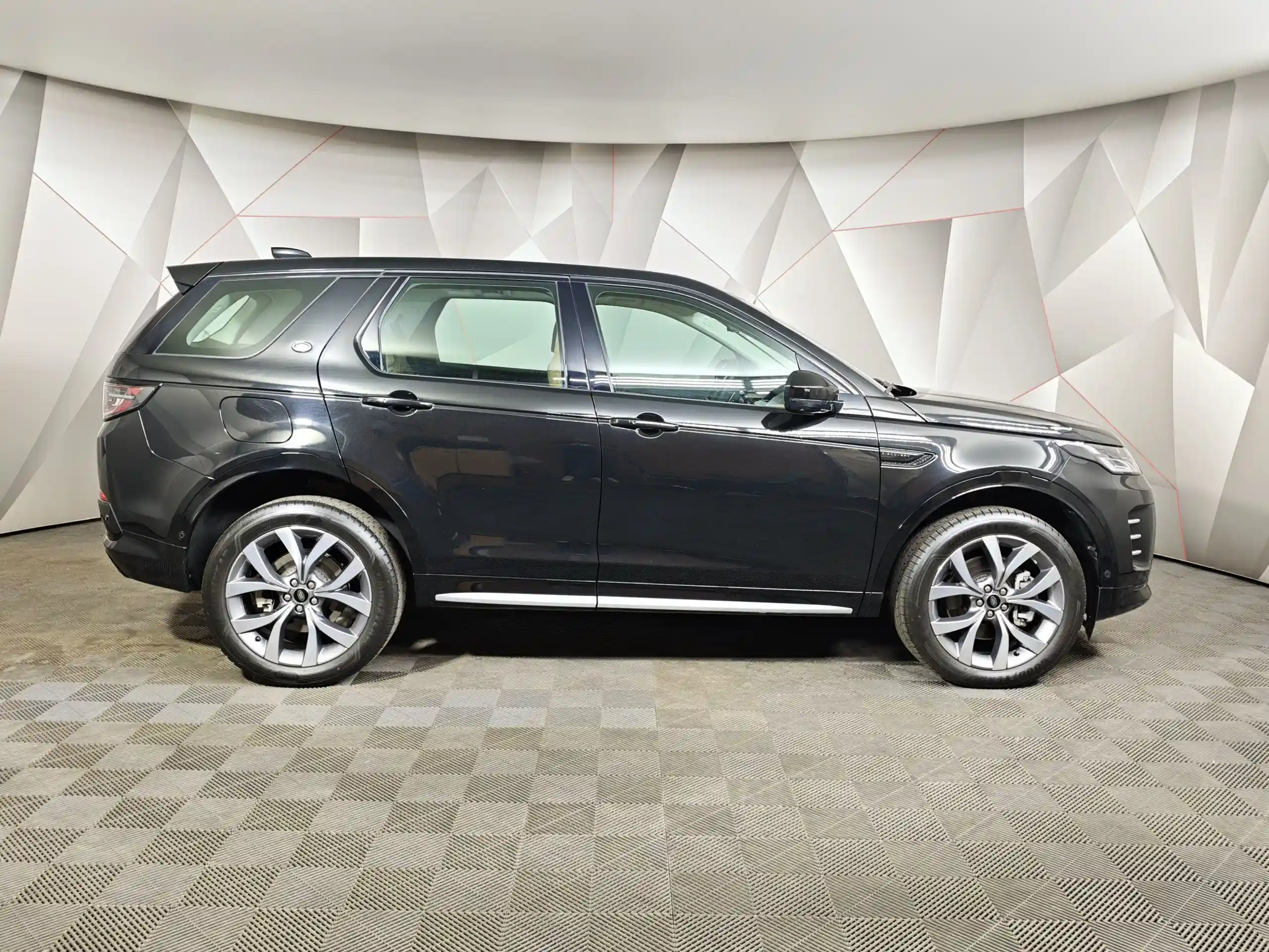 Land Rover Discovery Sport 2024