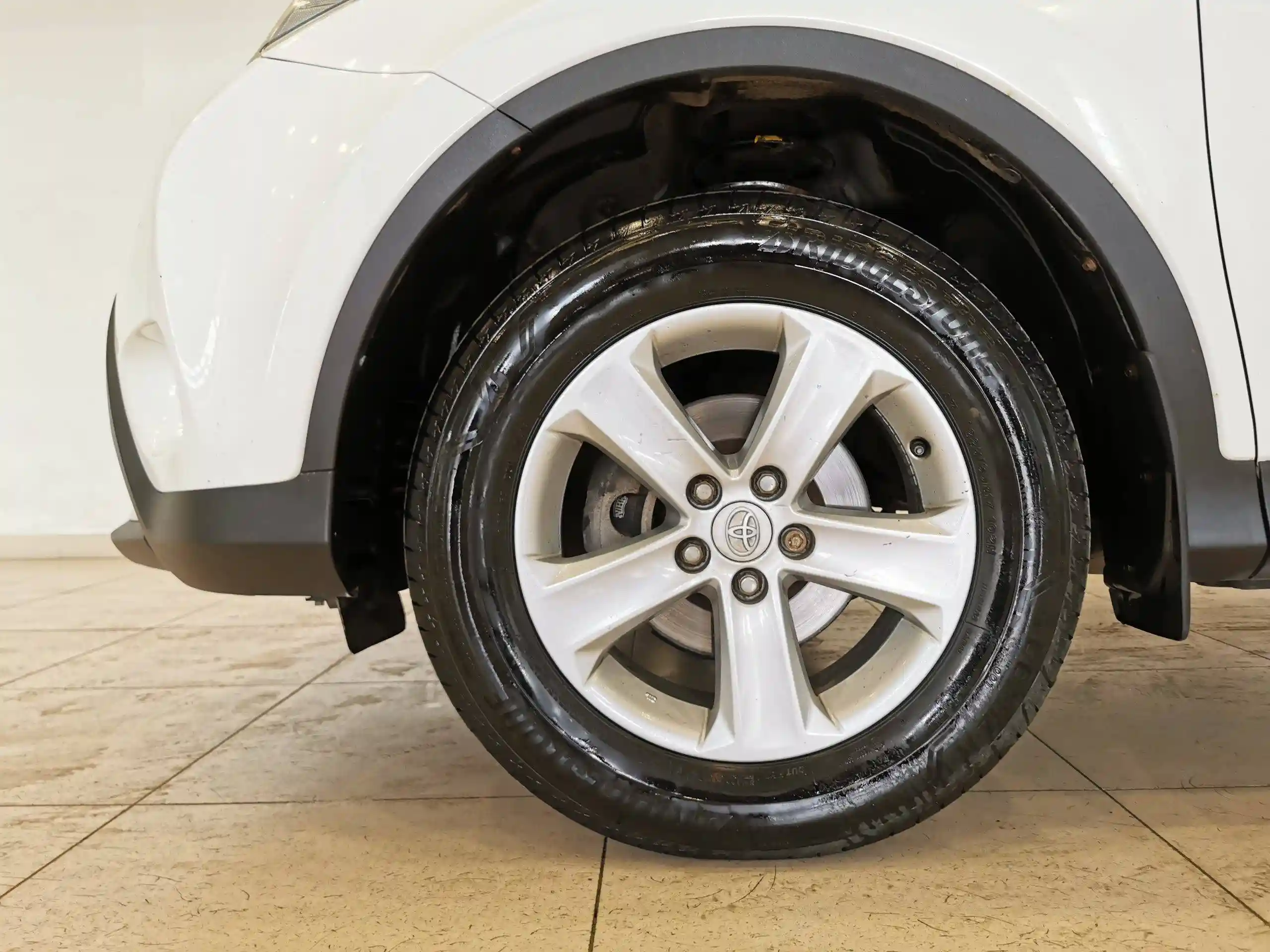 Toyota RAV4 2014