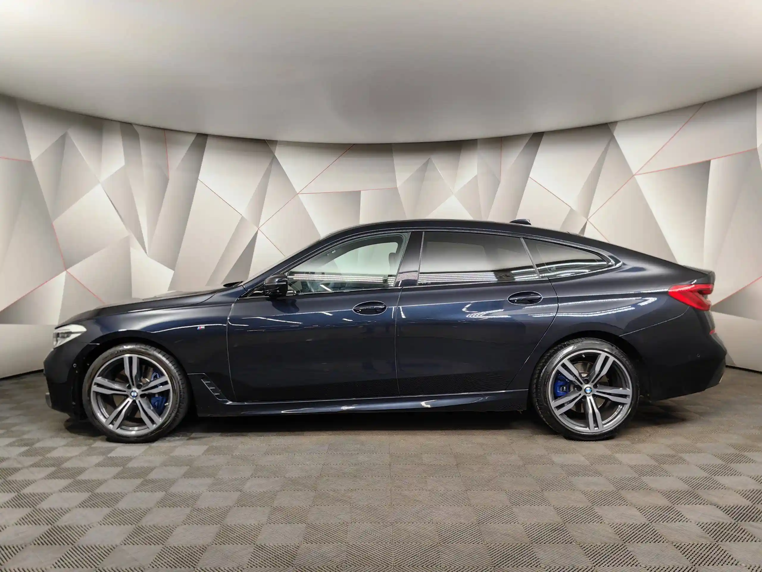 BMW 6 серия 2020