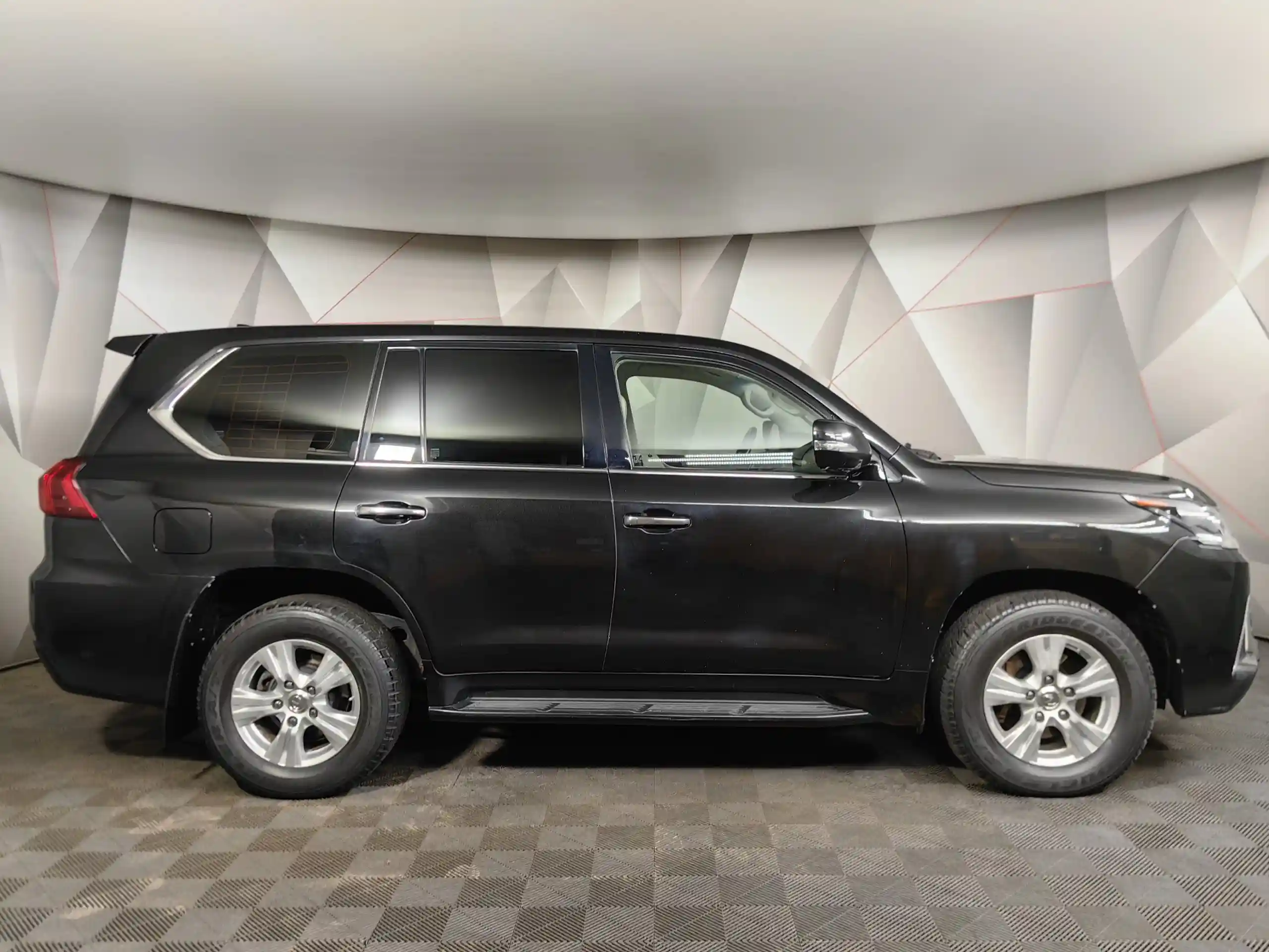 Lexus LX 2016