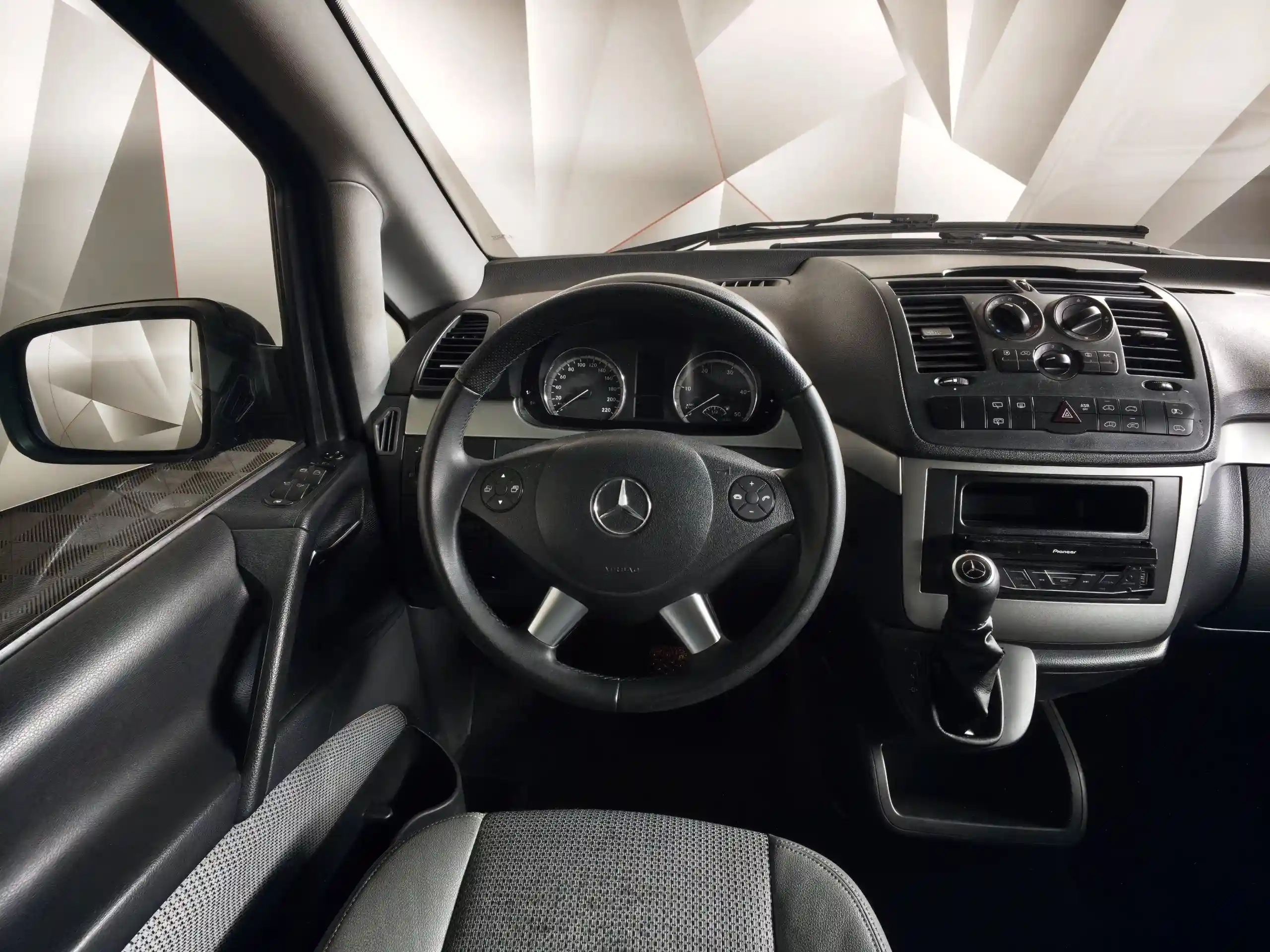 Mercedes-Benz Viano 2011