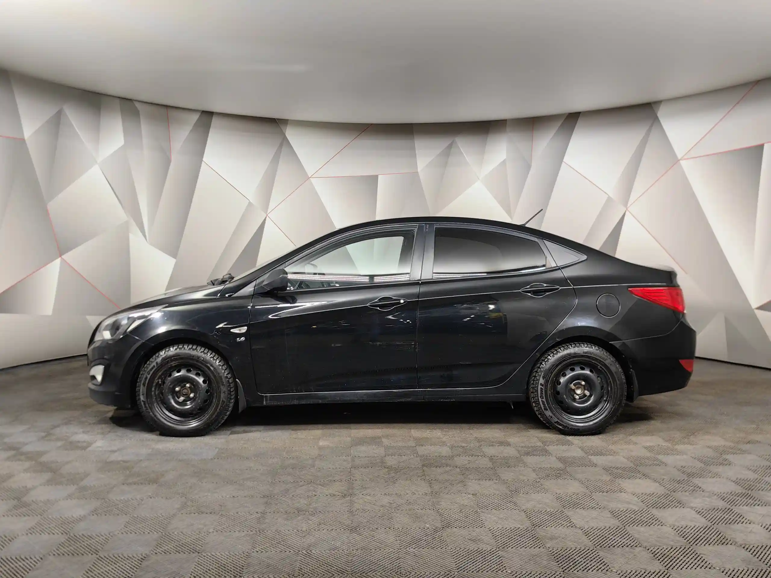 Hyundai Solaris 2014