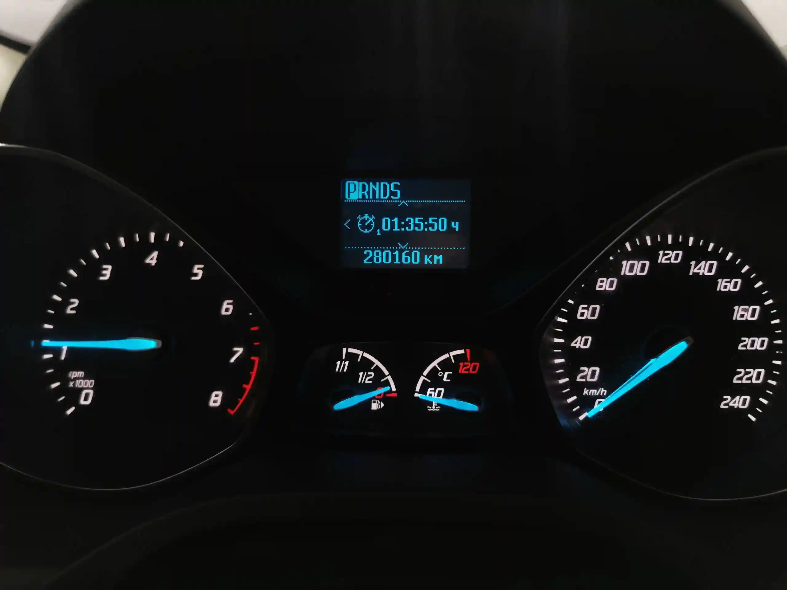 Ford Kuga 2016
