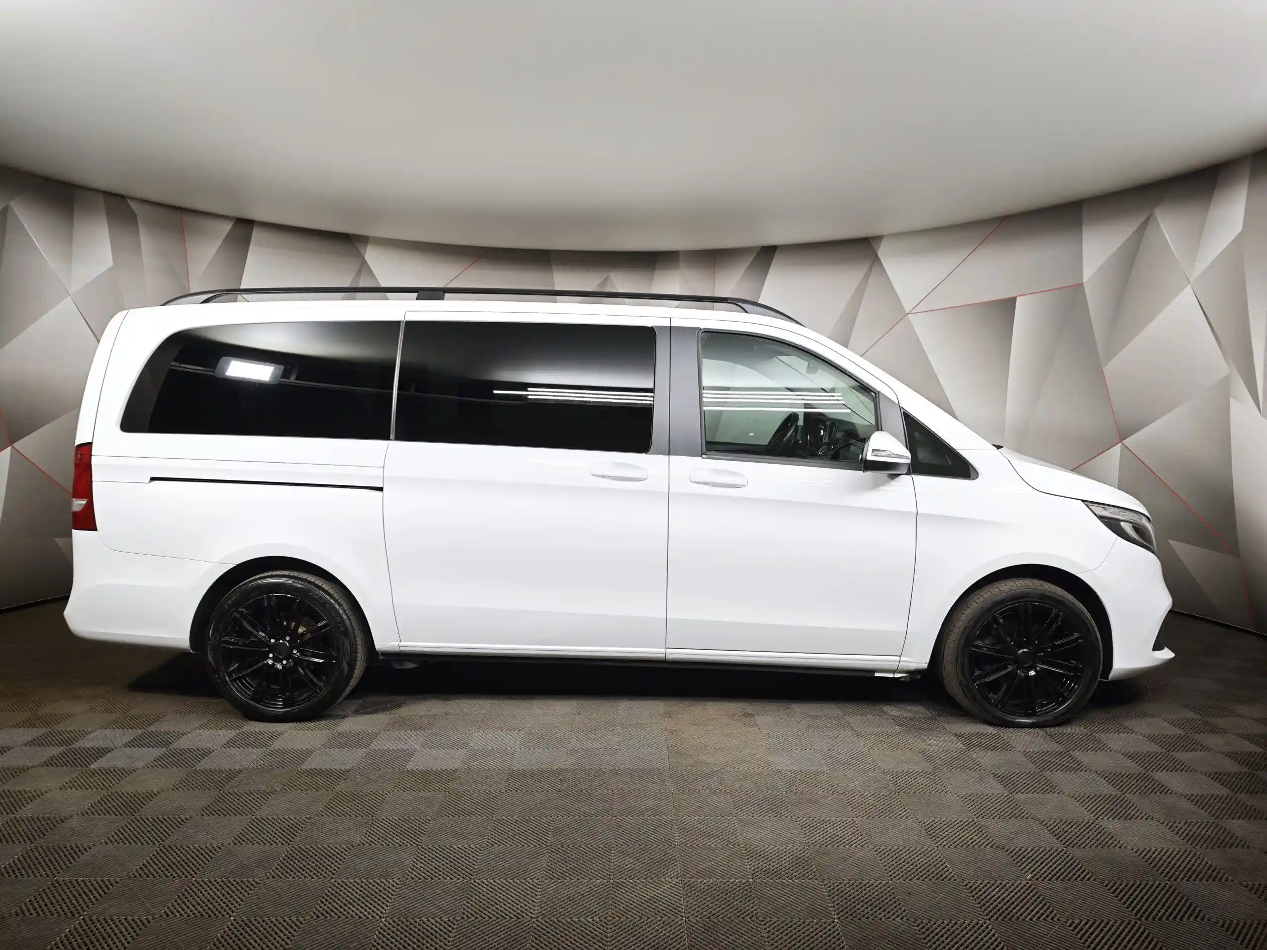 Mercedes-Benz V-Класс 2020