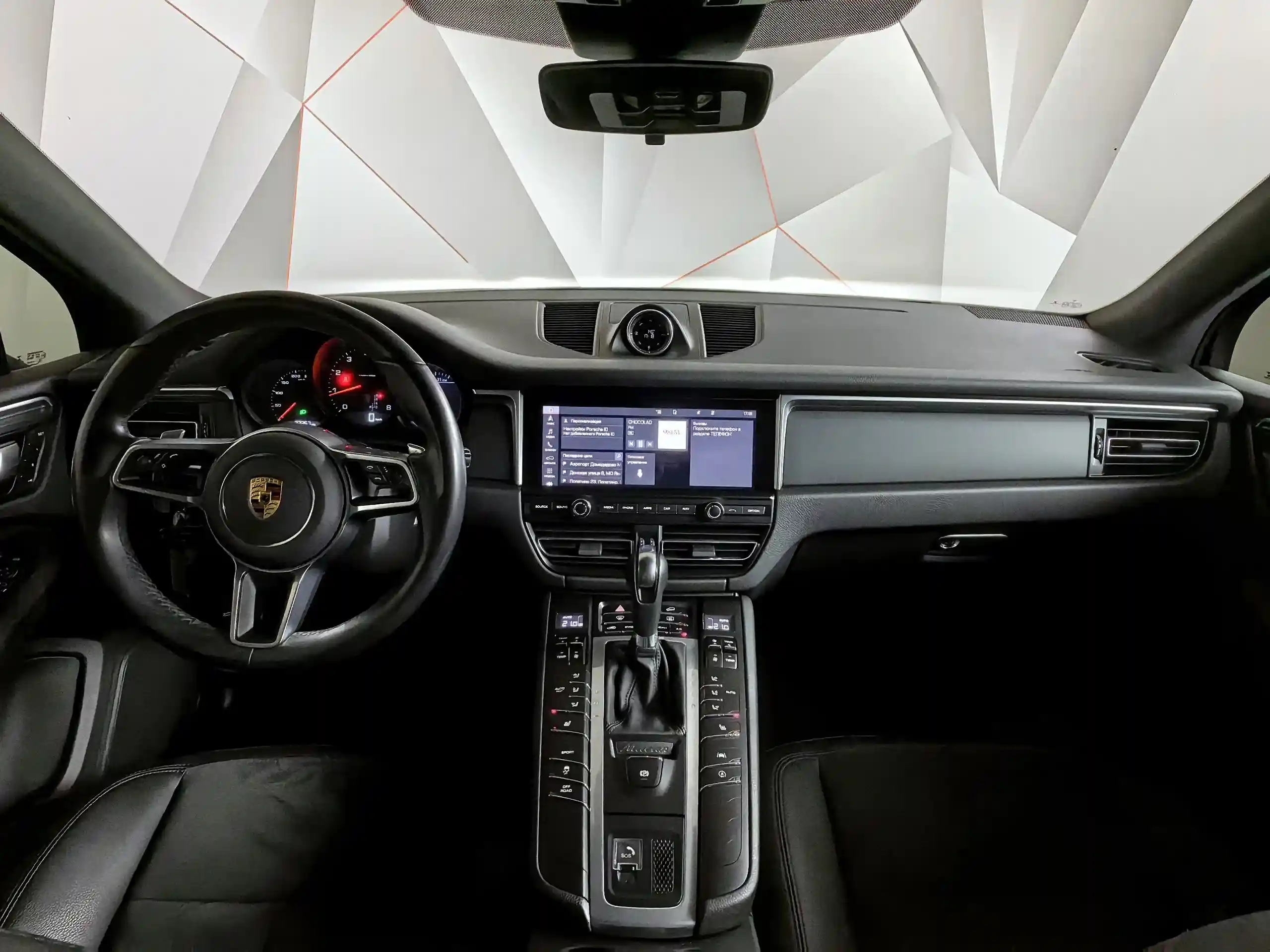 Porsche Macan 2021