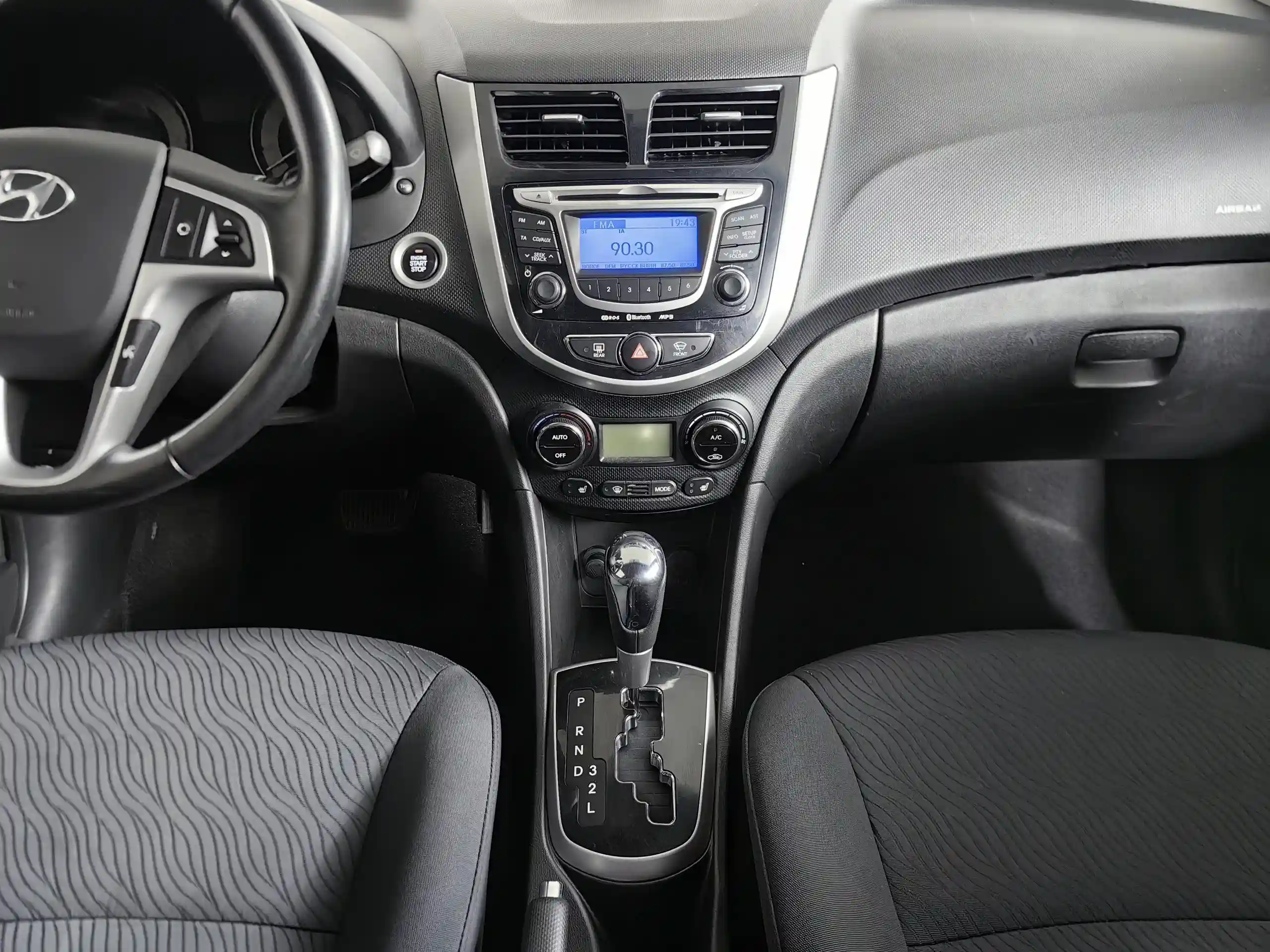 Hyundai Solaris 2011