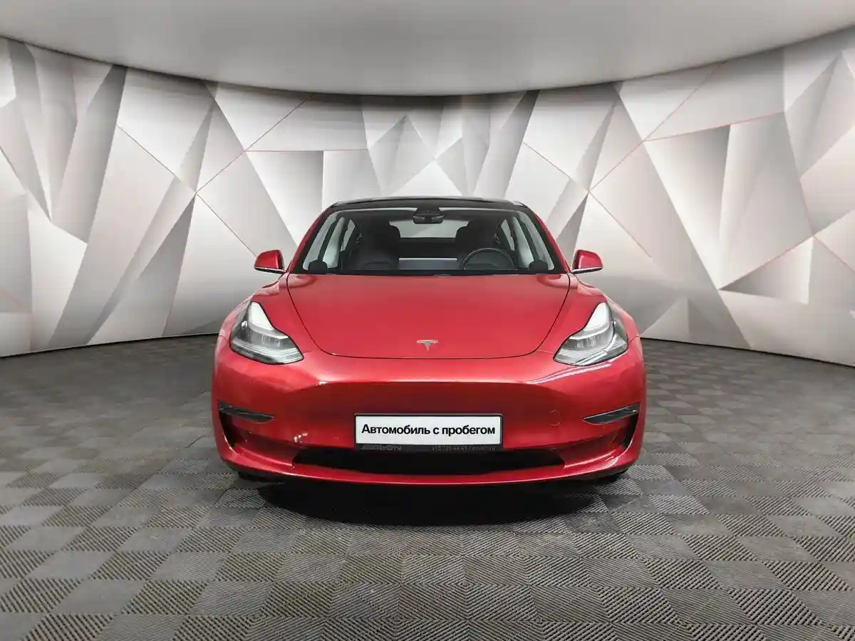 Tesla Model 3 2020