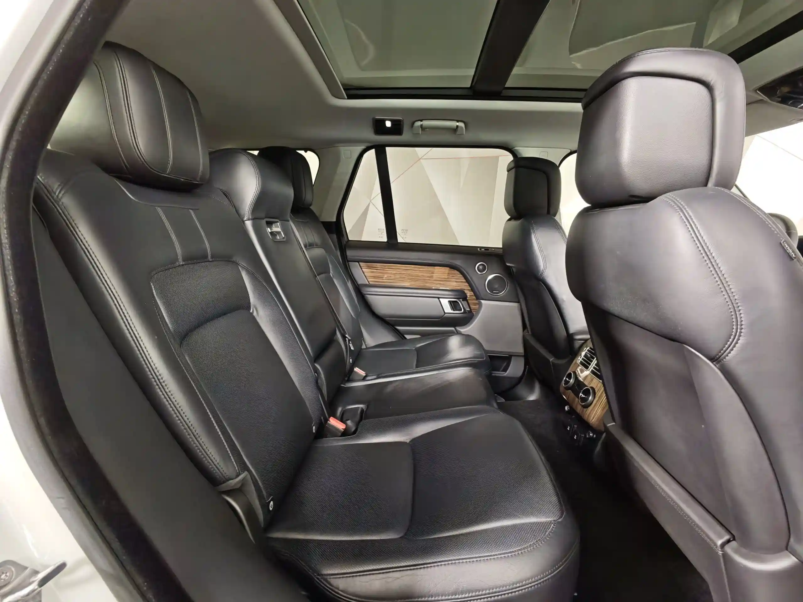 Land Rover Range Rover 2018