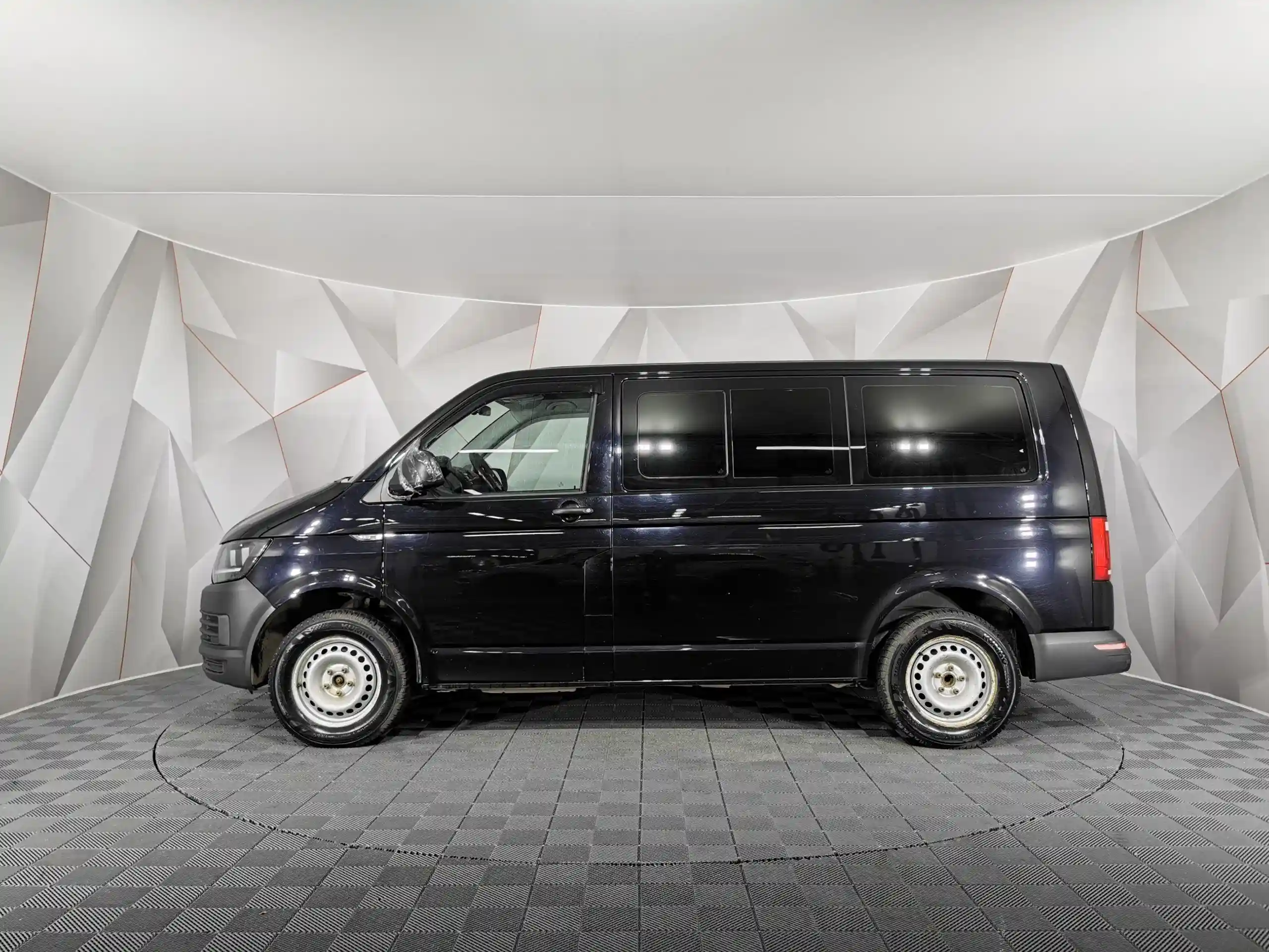 Volkswagen Caravelle 2018
