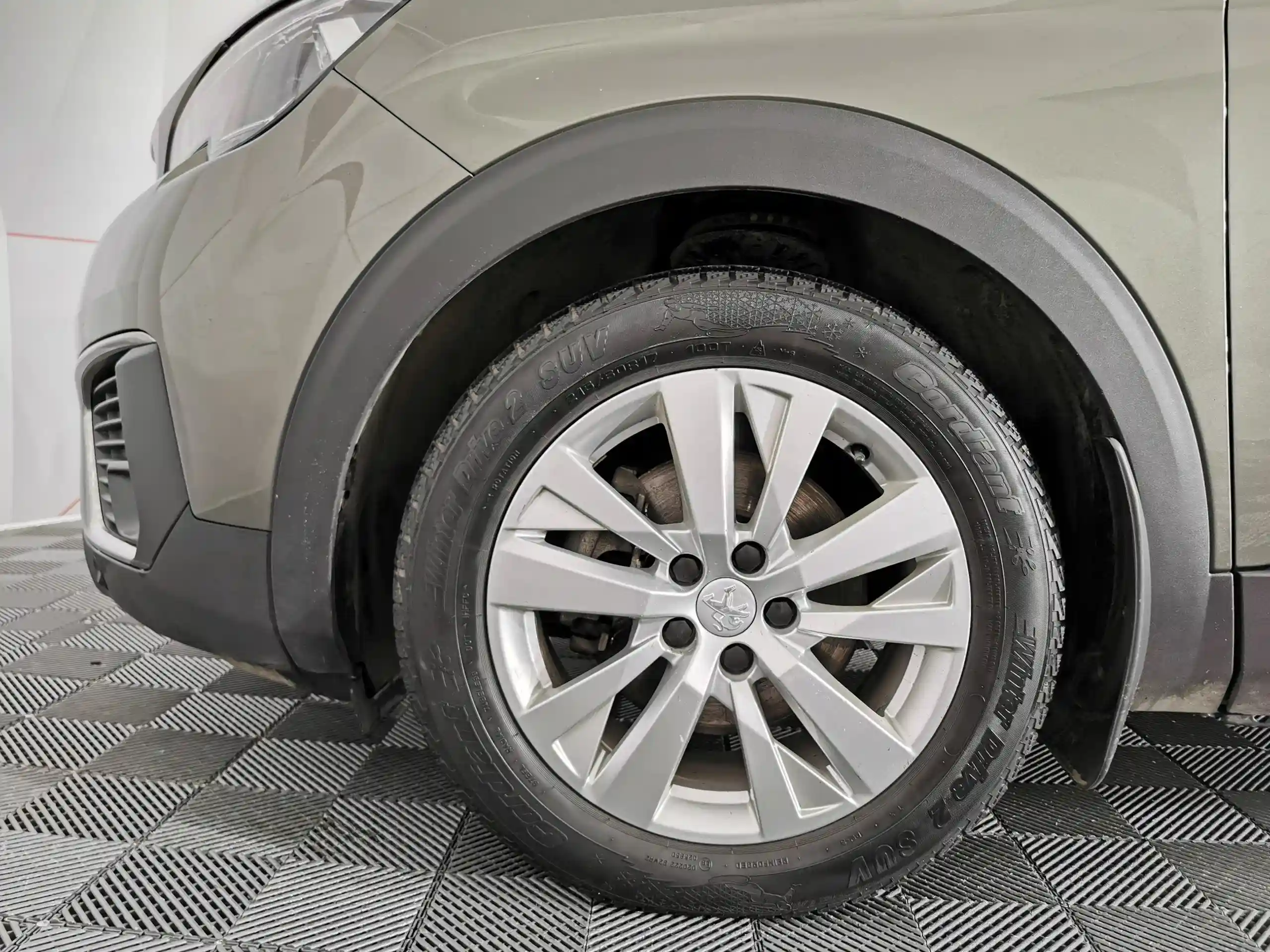Peugeot 5008 2019