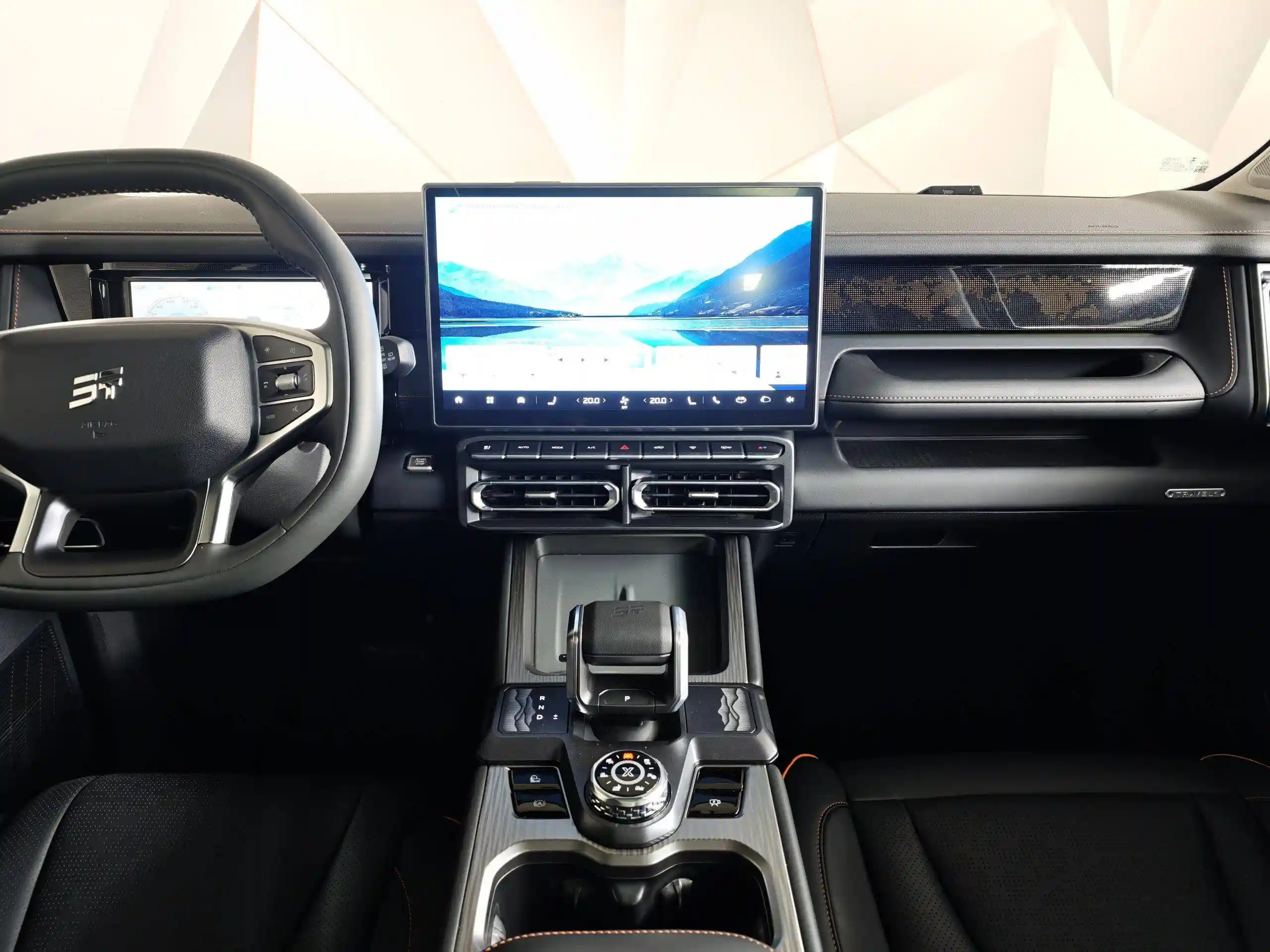 JETOUR T1 2025