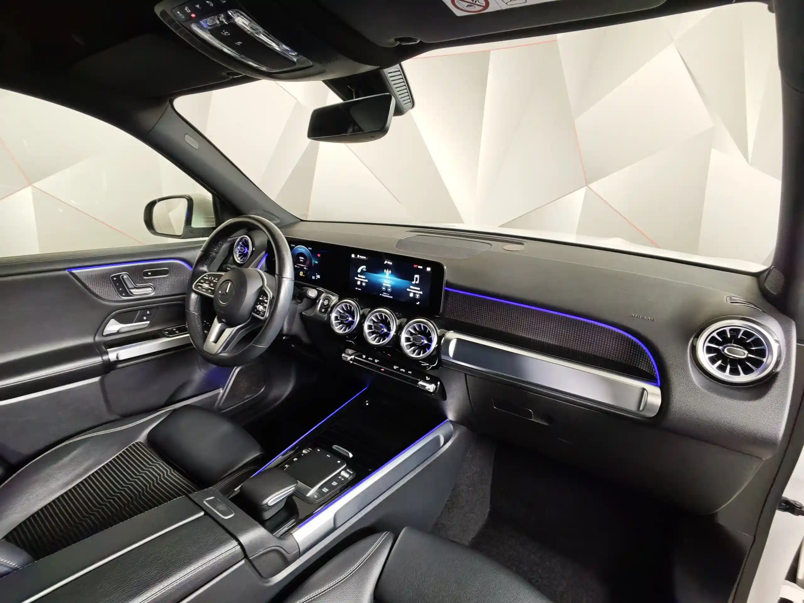 Mercedes-Benz GLB 2021