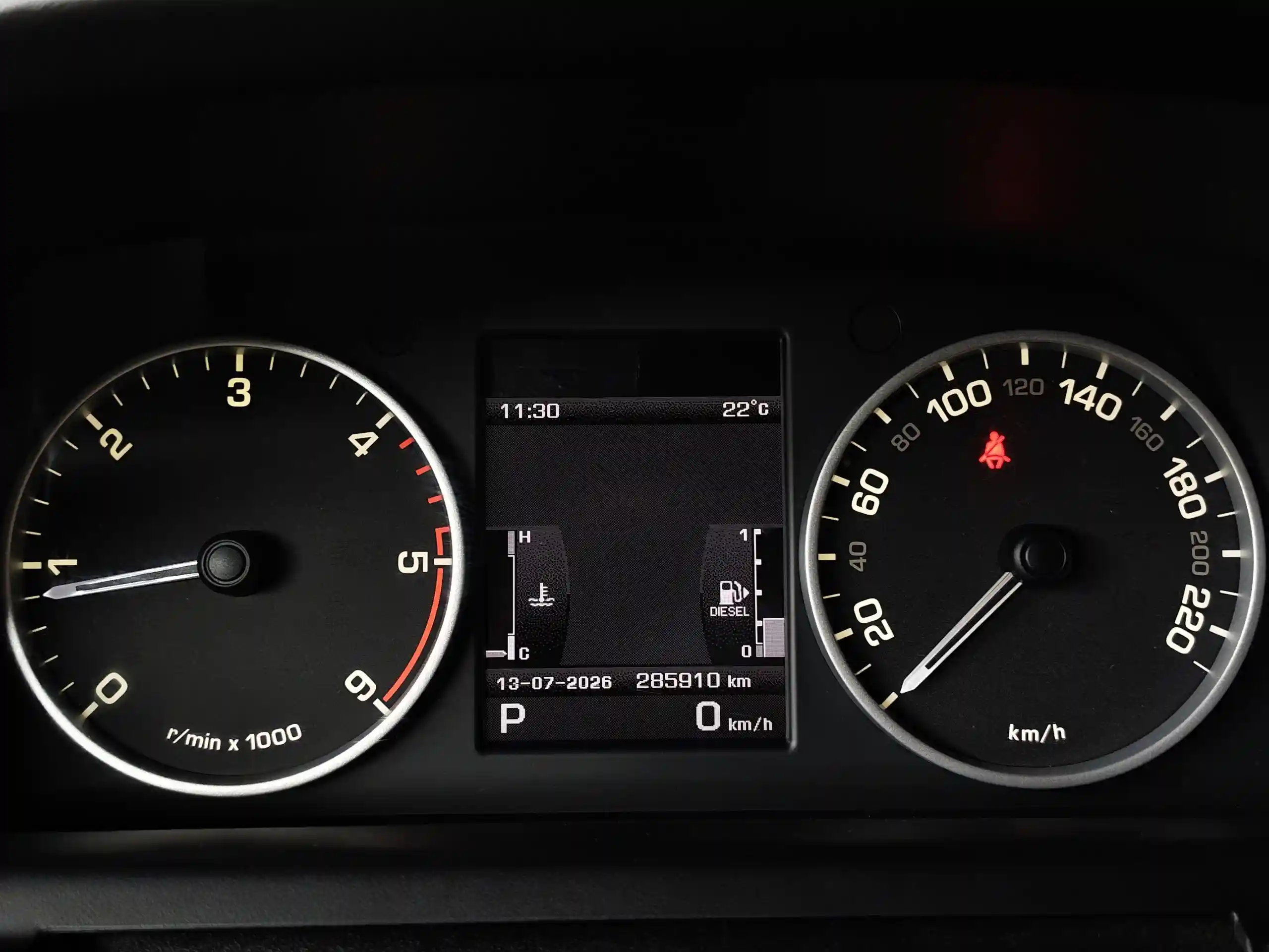 Land Rover Discovery 2011
