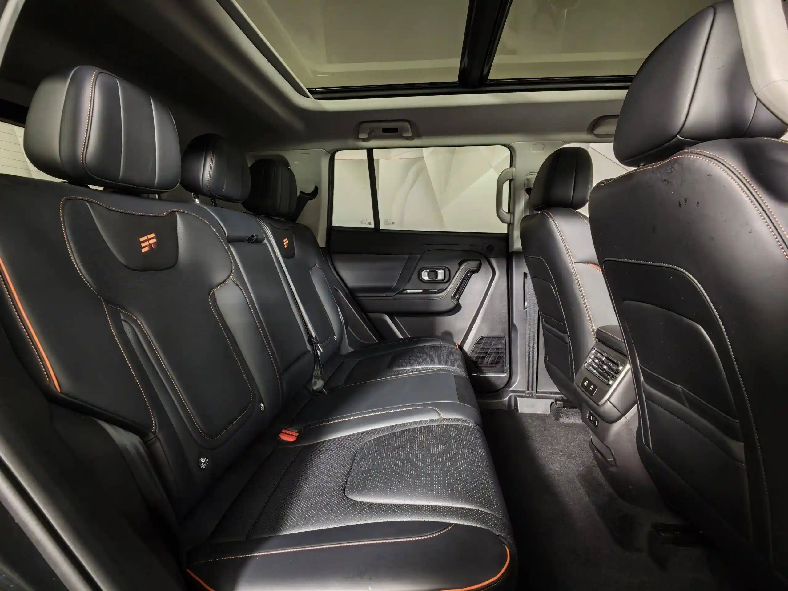JETOUR T1 2025