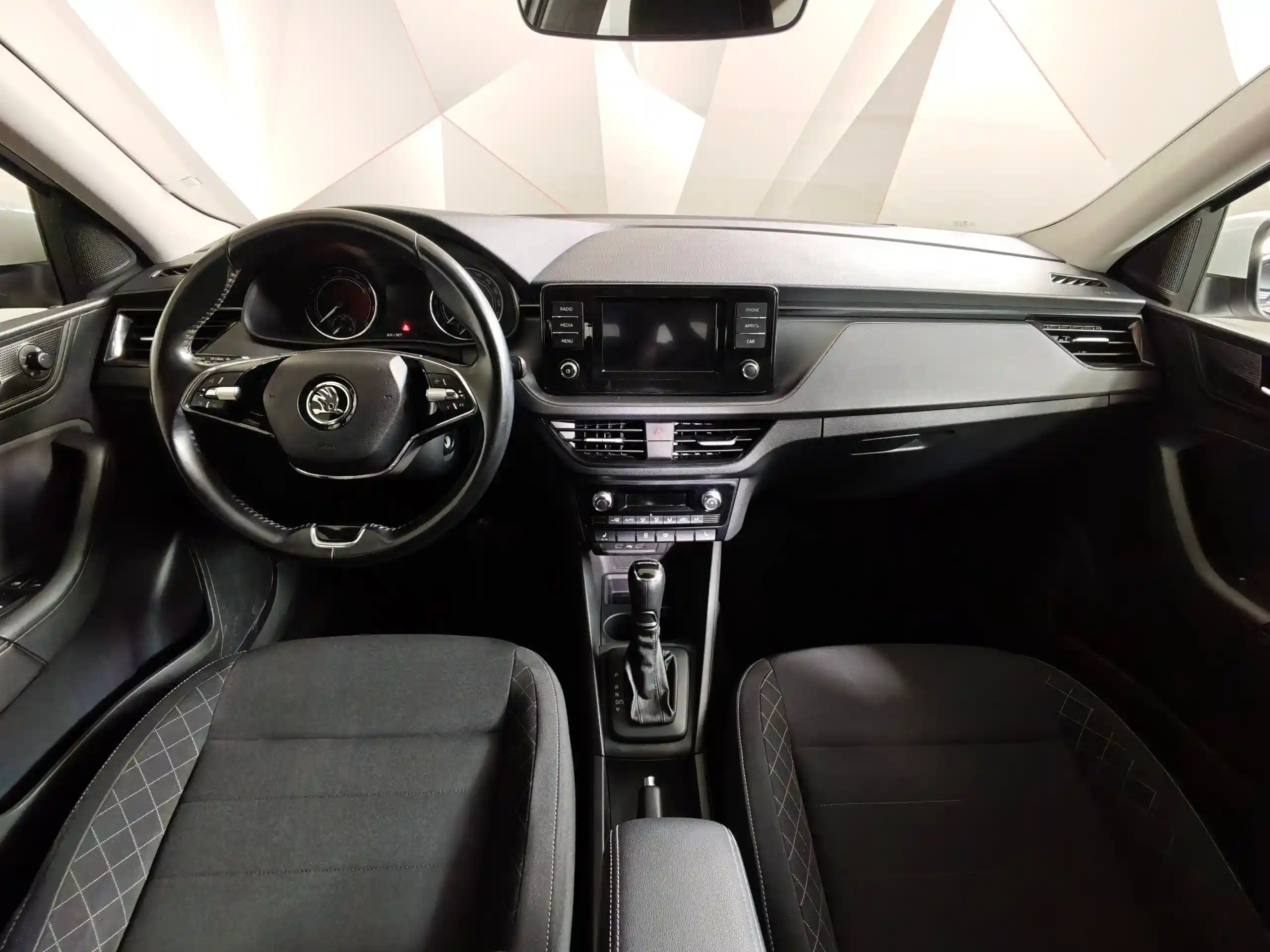 Skoda Rapid 2021